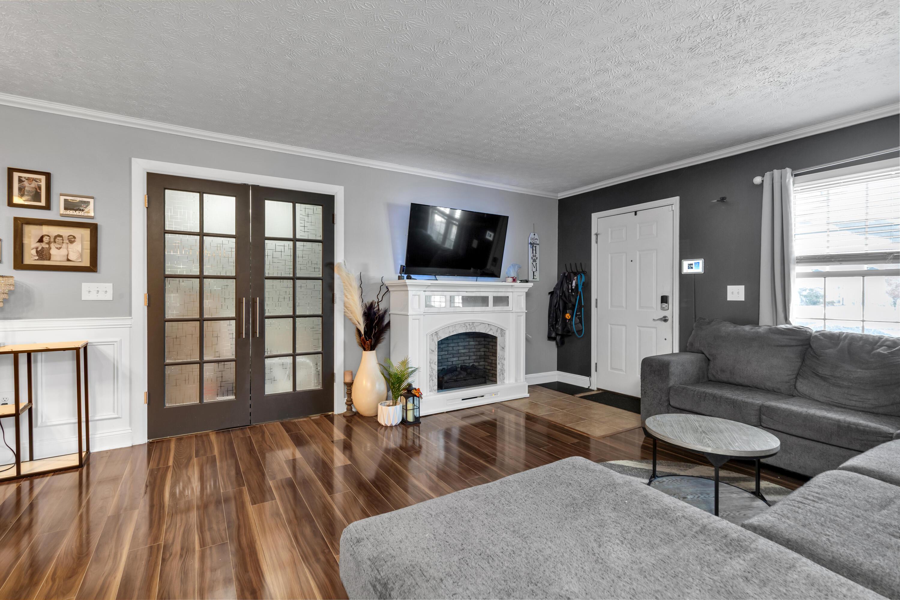 5488 Cedar Spring, Columbus