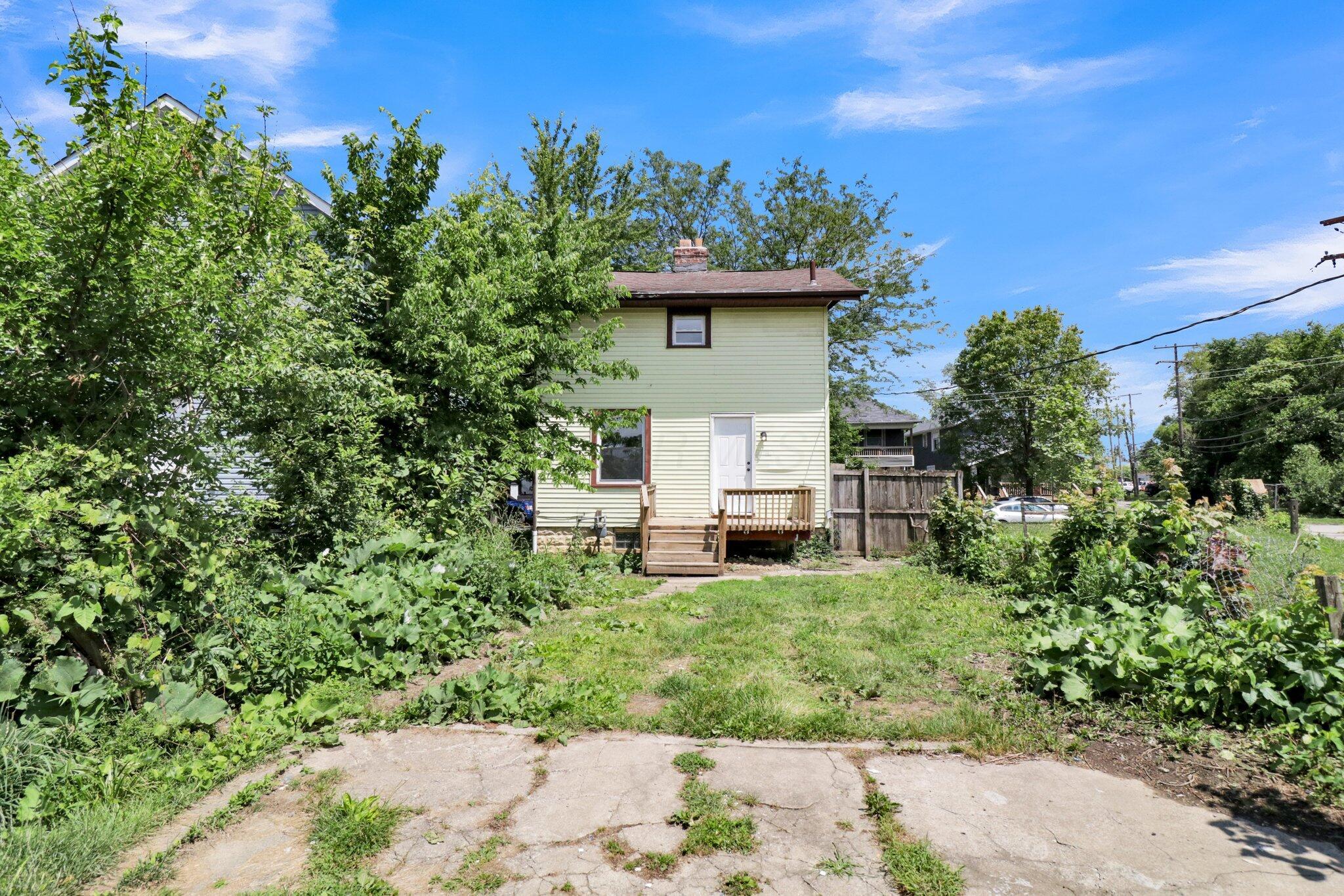 1131 E 16th Avenue, Columbus