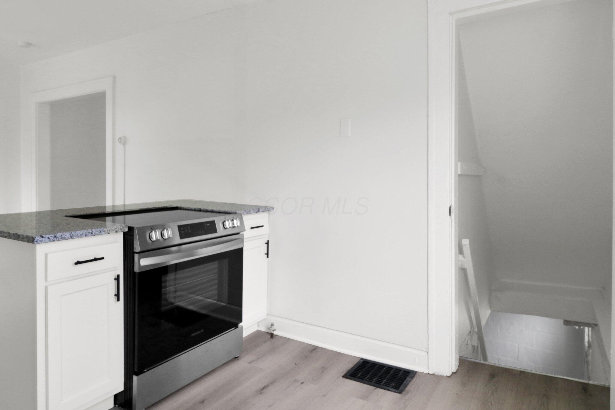 1131 E 16th Avenue, Columbus