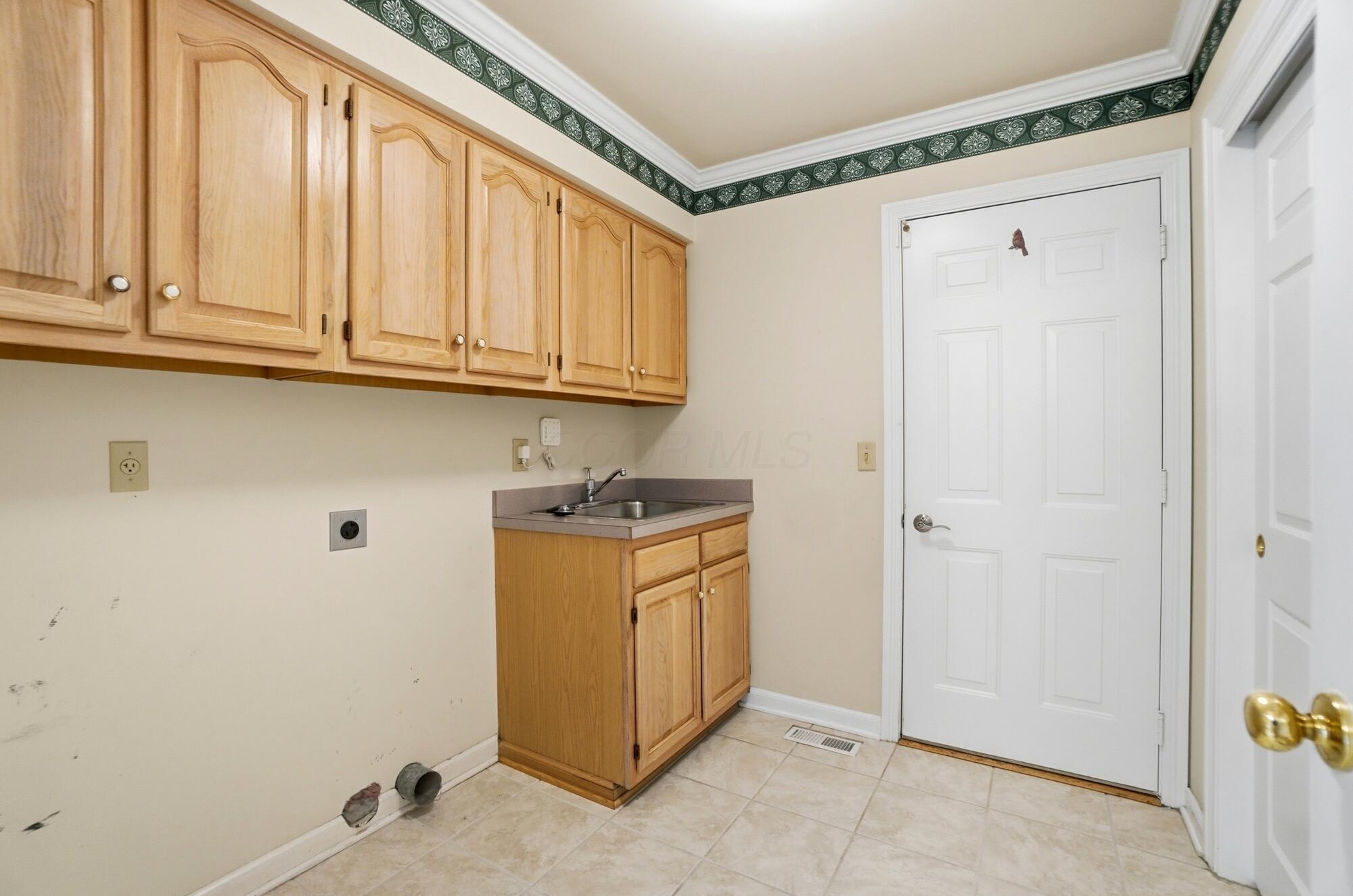 5672 Barry Trace, Dublin