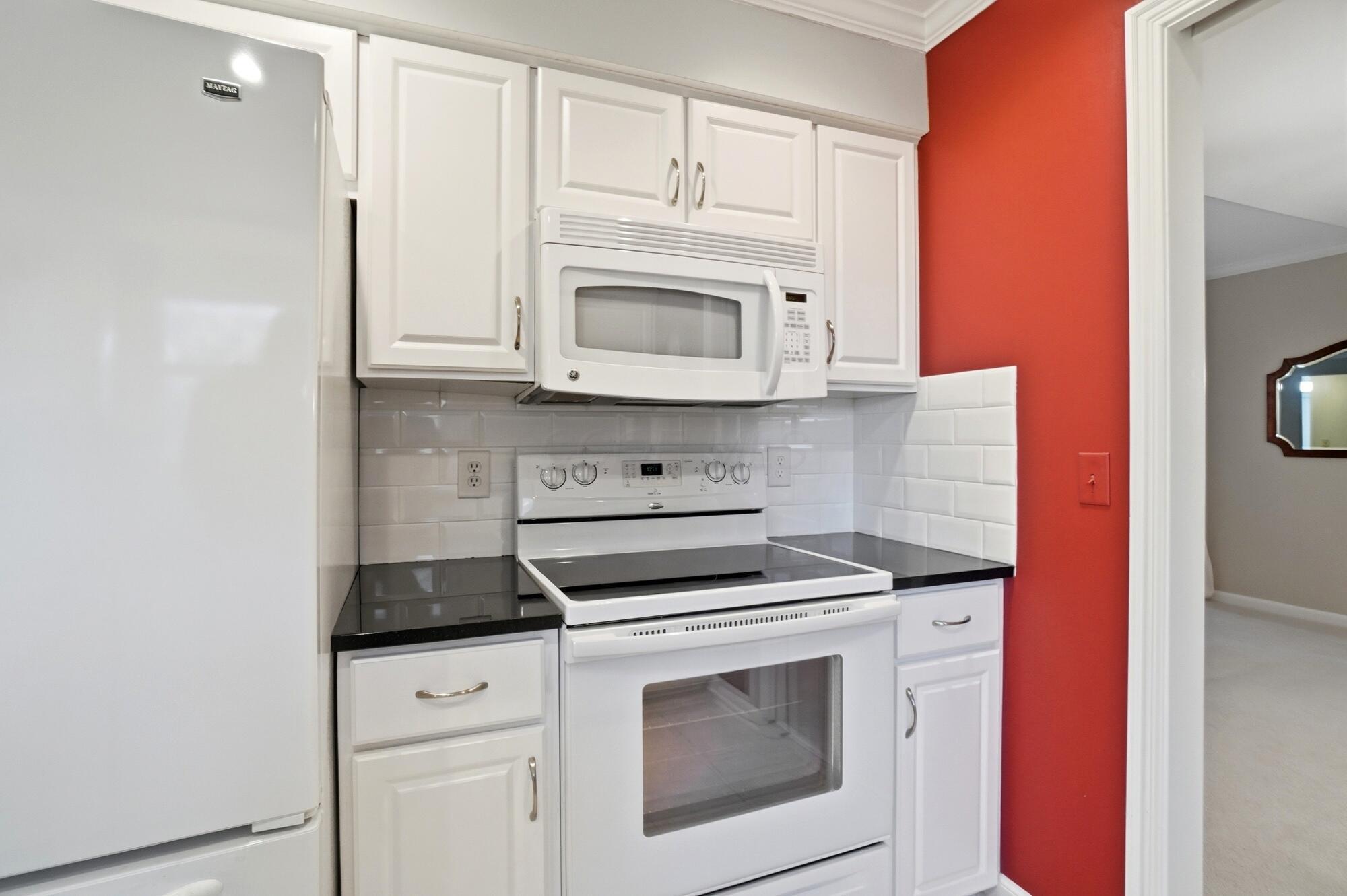 5672 Barry Trace, Dublin