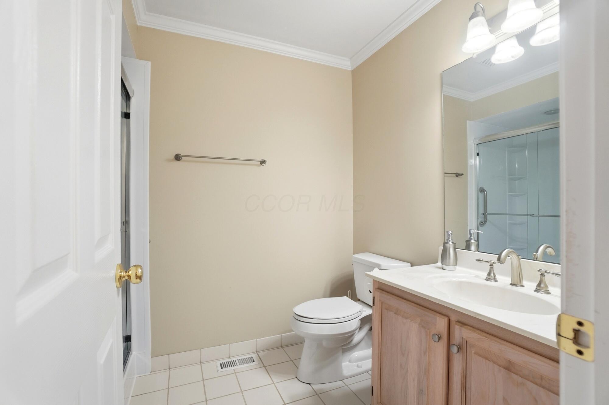 5672 Barry Trace, Dublin