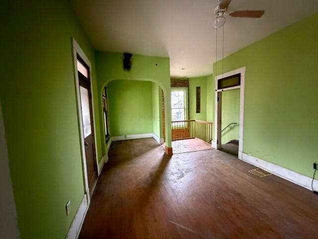 33 Clark Place, 35 35