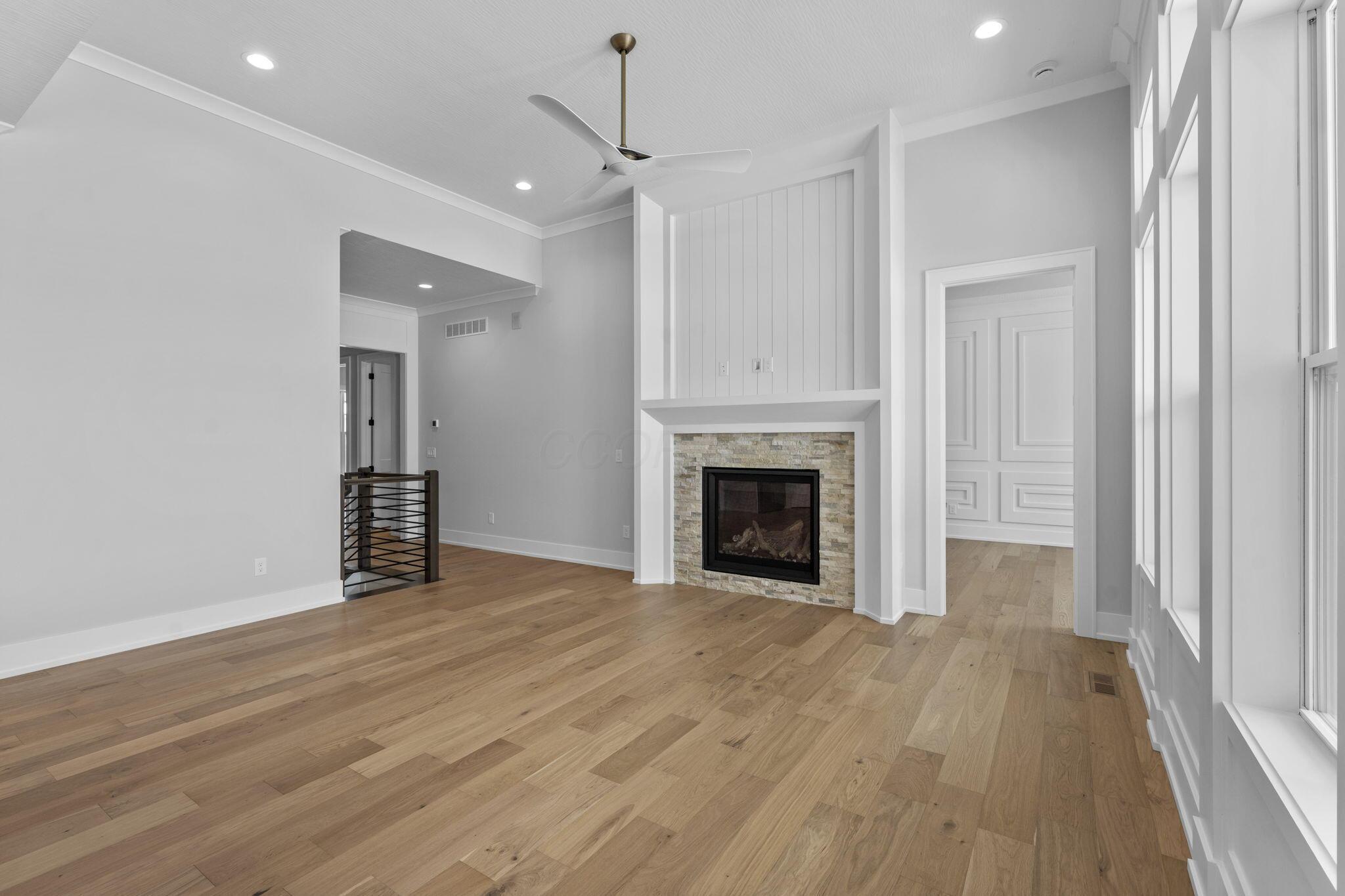 4041 Captains Circle