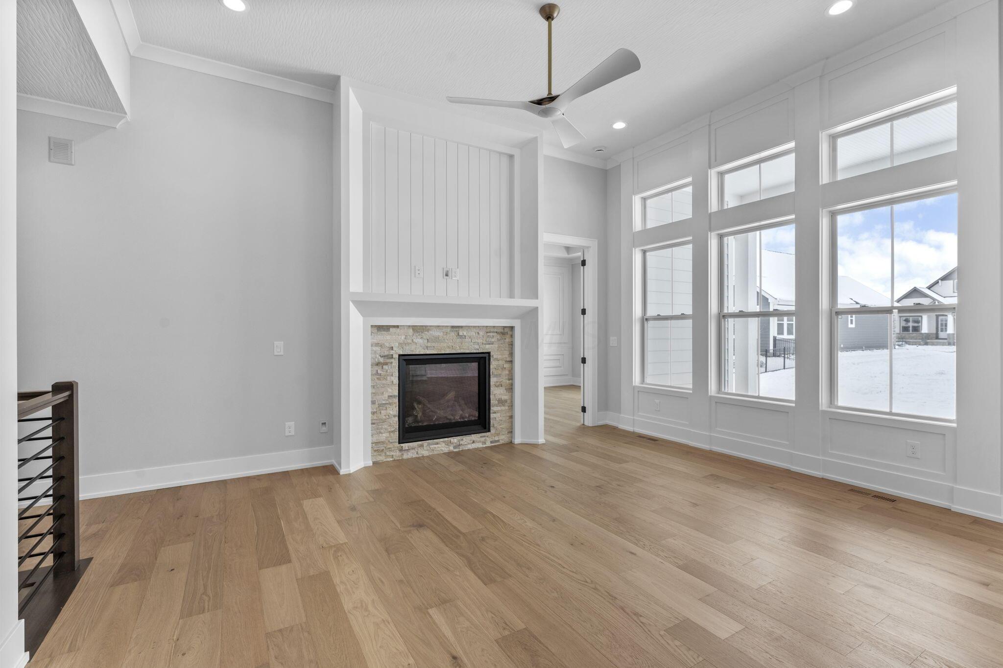 4041 Captains Circle