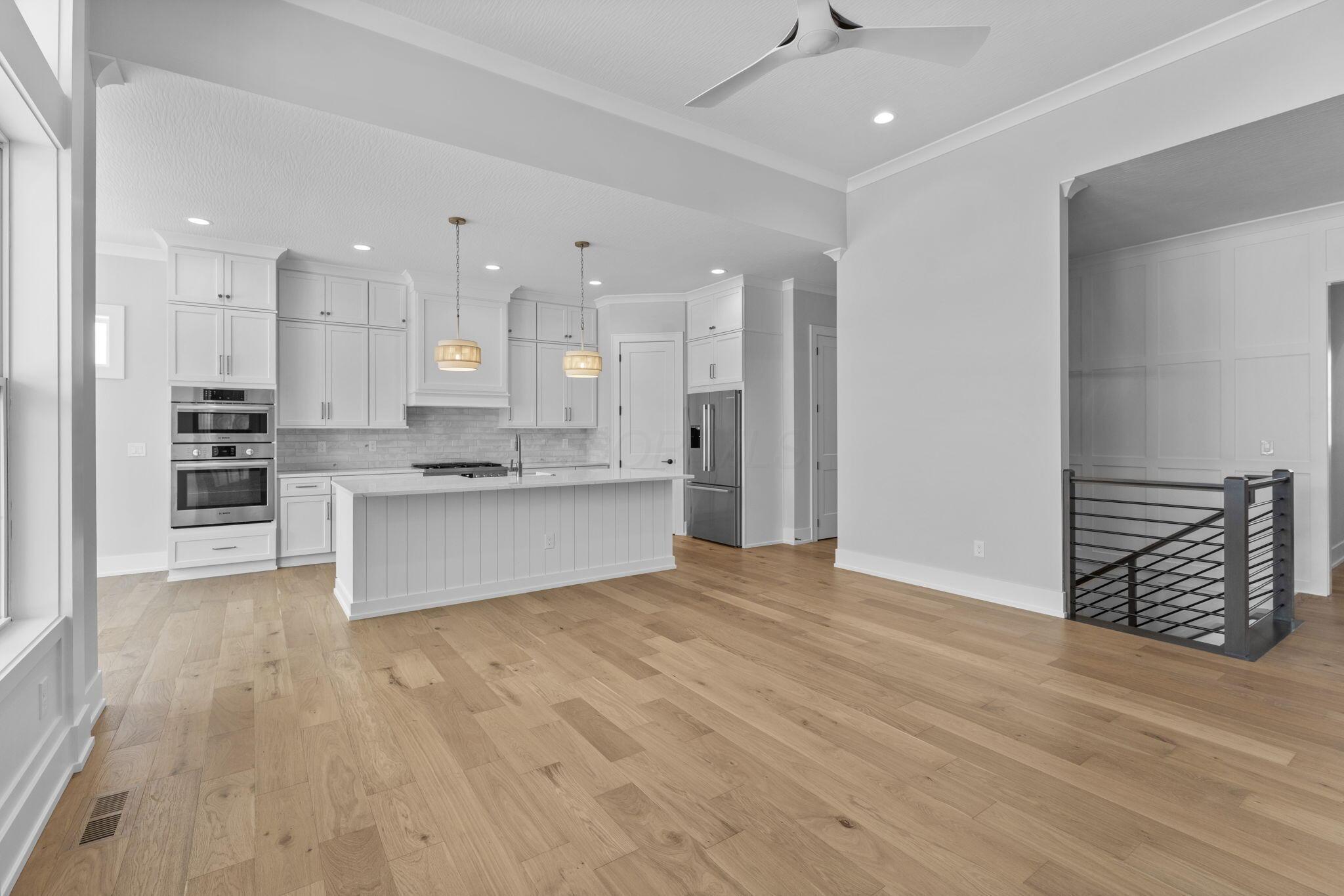 4041 Captains Circle