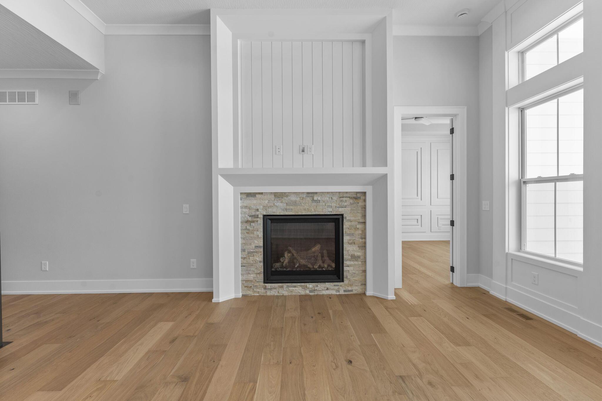4041 Captains Circle