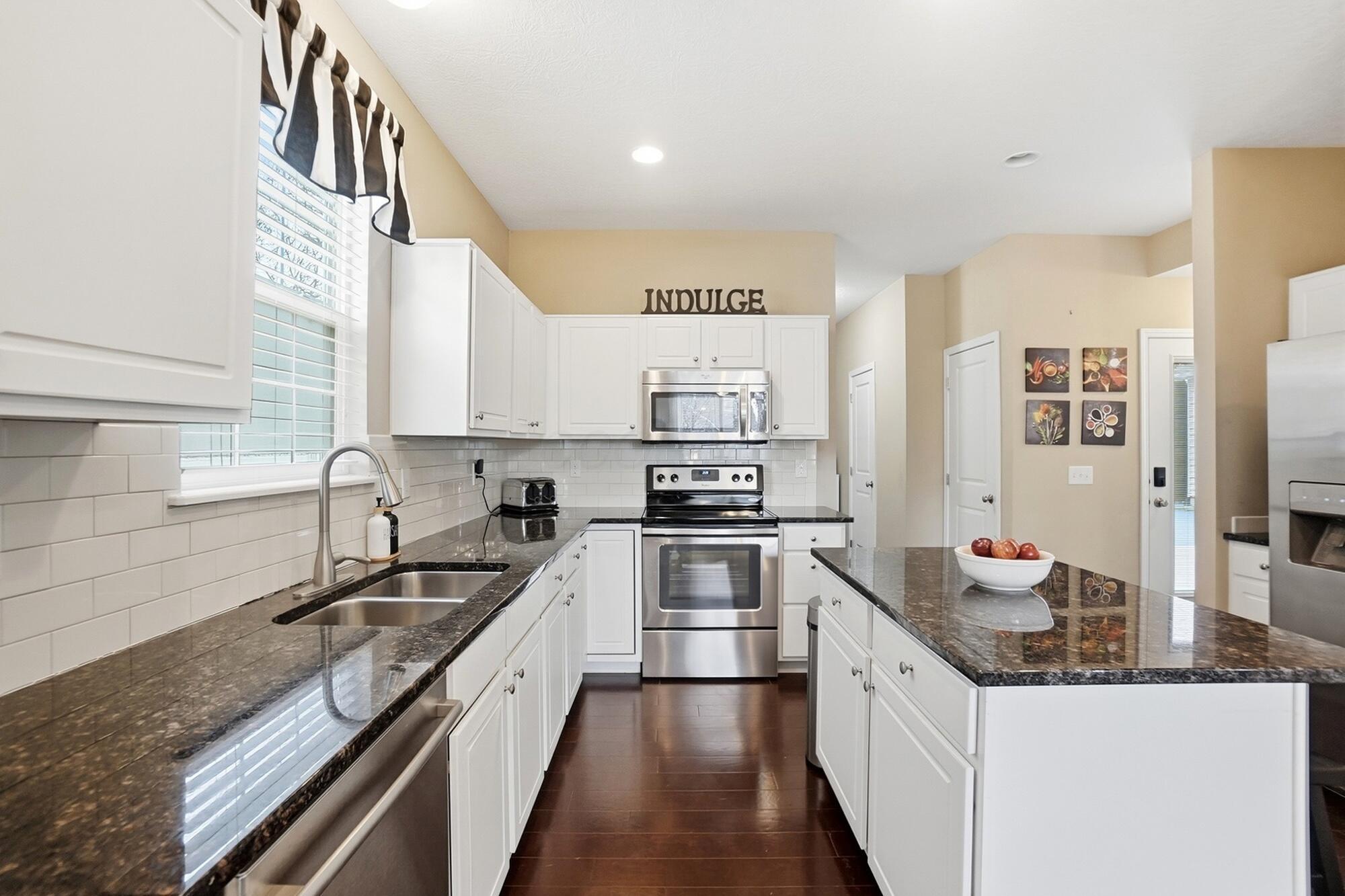 5491 Sentinel Falls Street