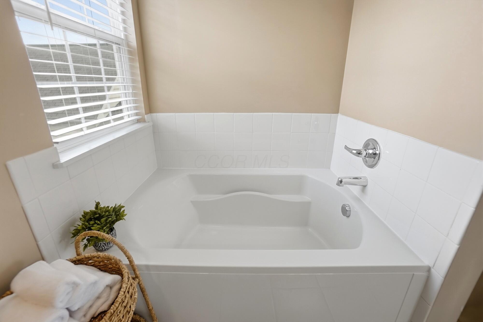 5491 Sentinel Falls Street