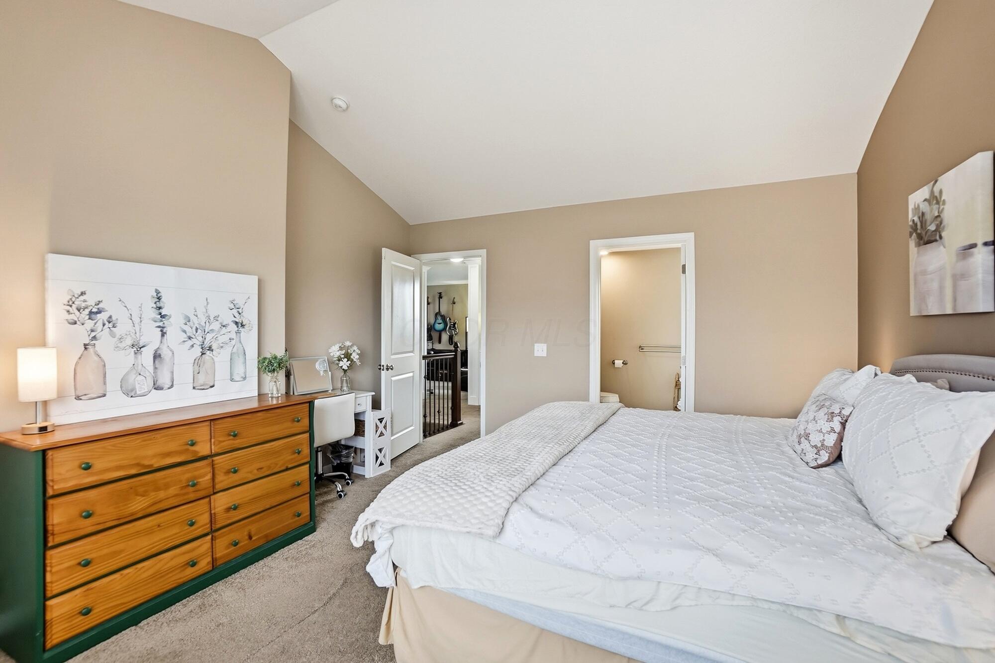 5491 Sentinel Falls Street