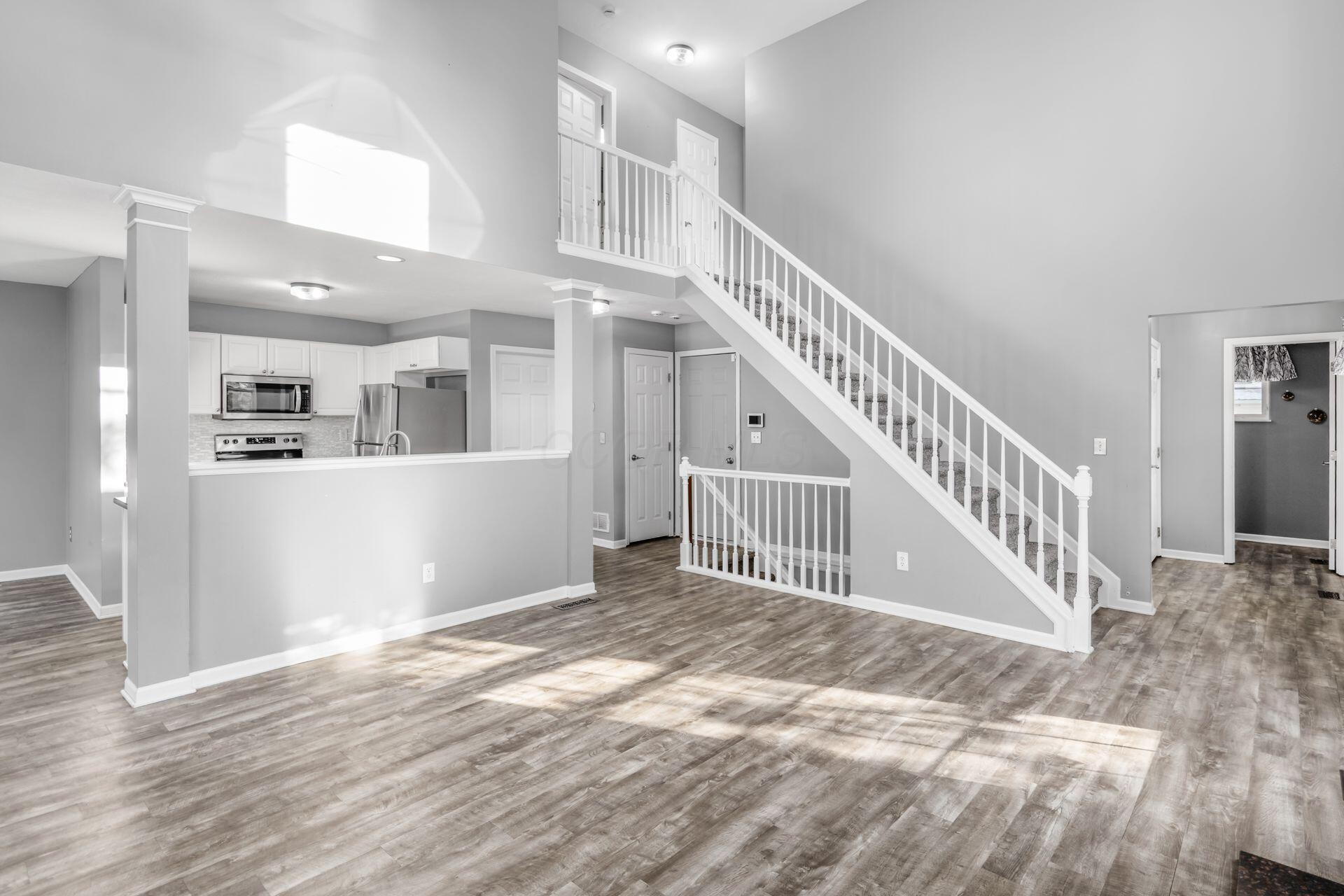 360 Sycamore Ridge Way, 360