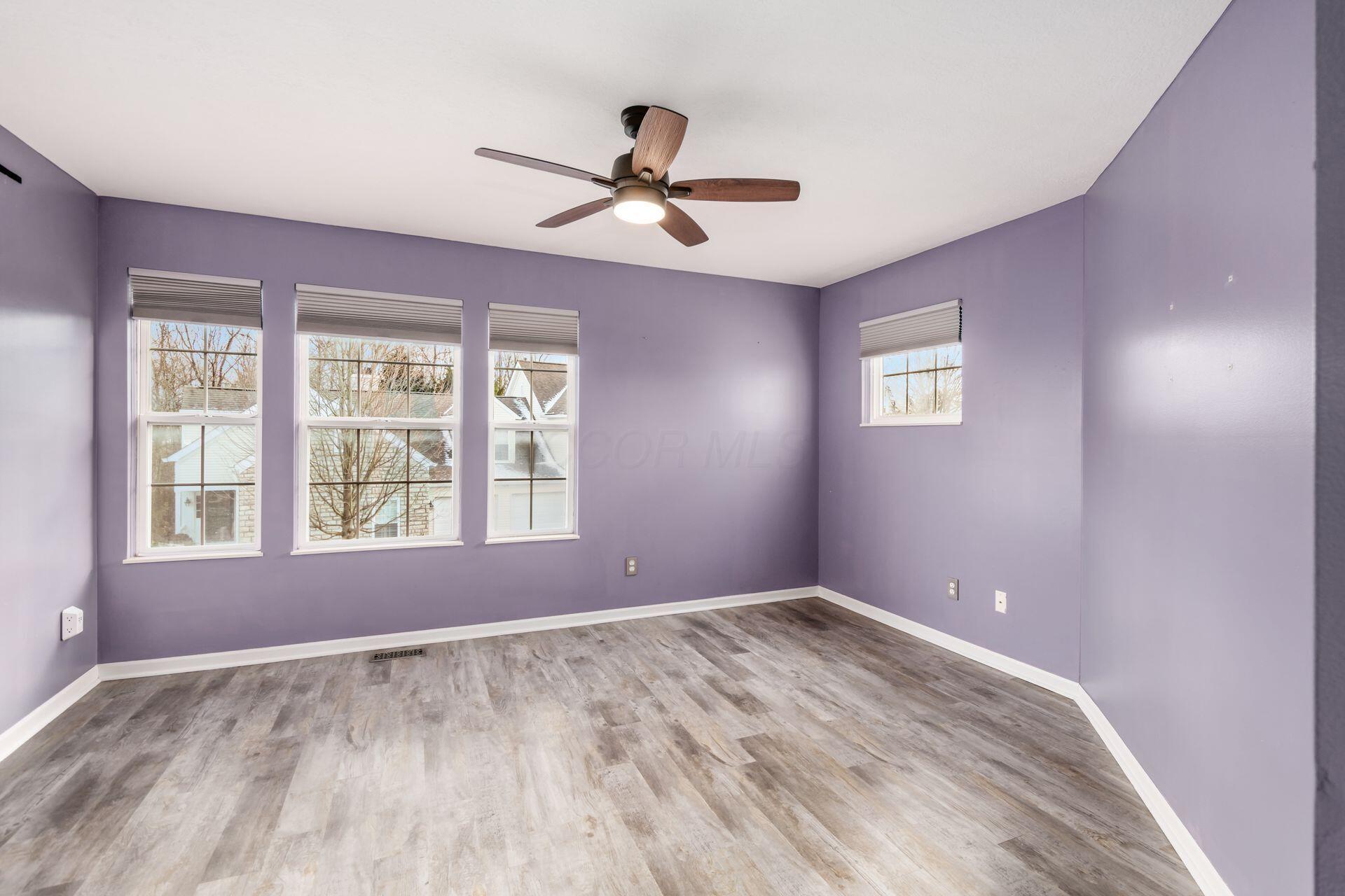 360 Sycamore Ridge Way, 360