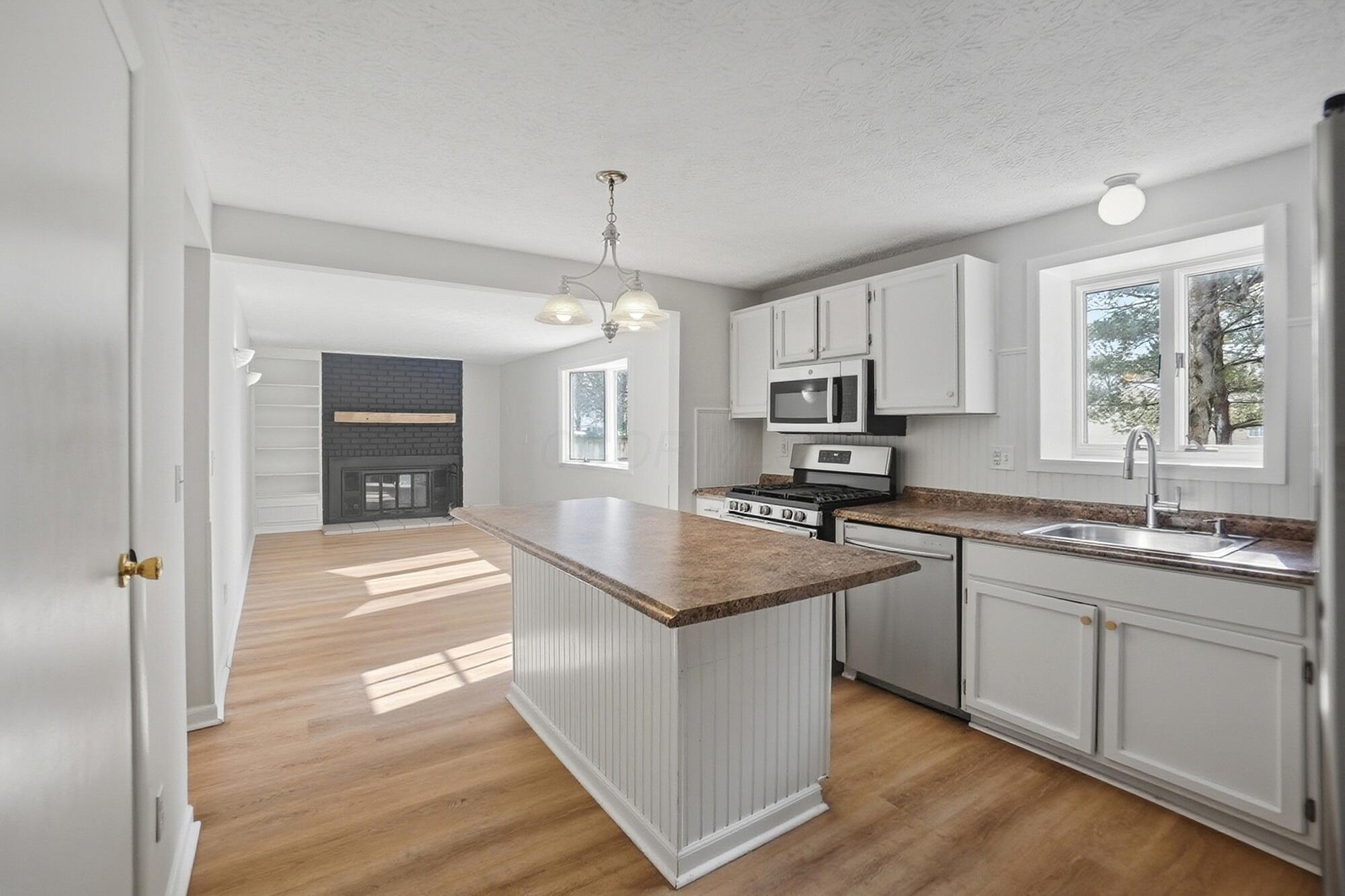 971 Timberbank Drive