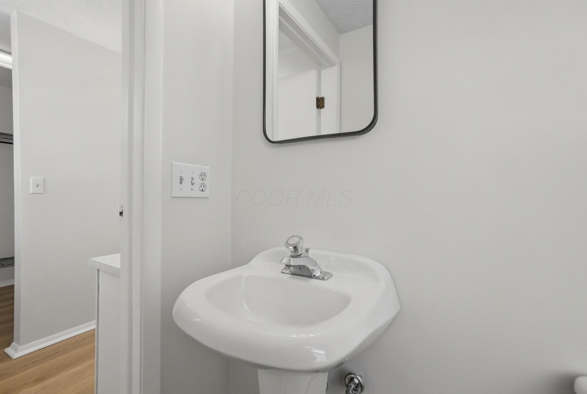 971 Timberbank Drive