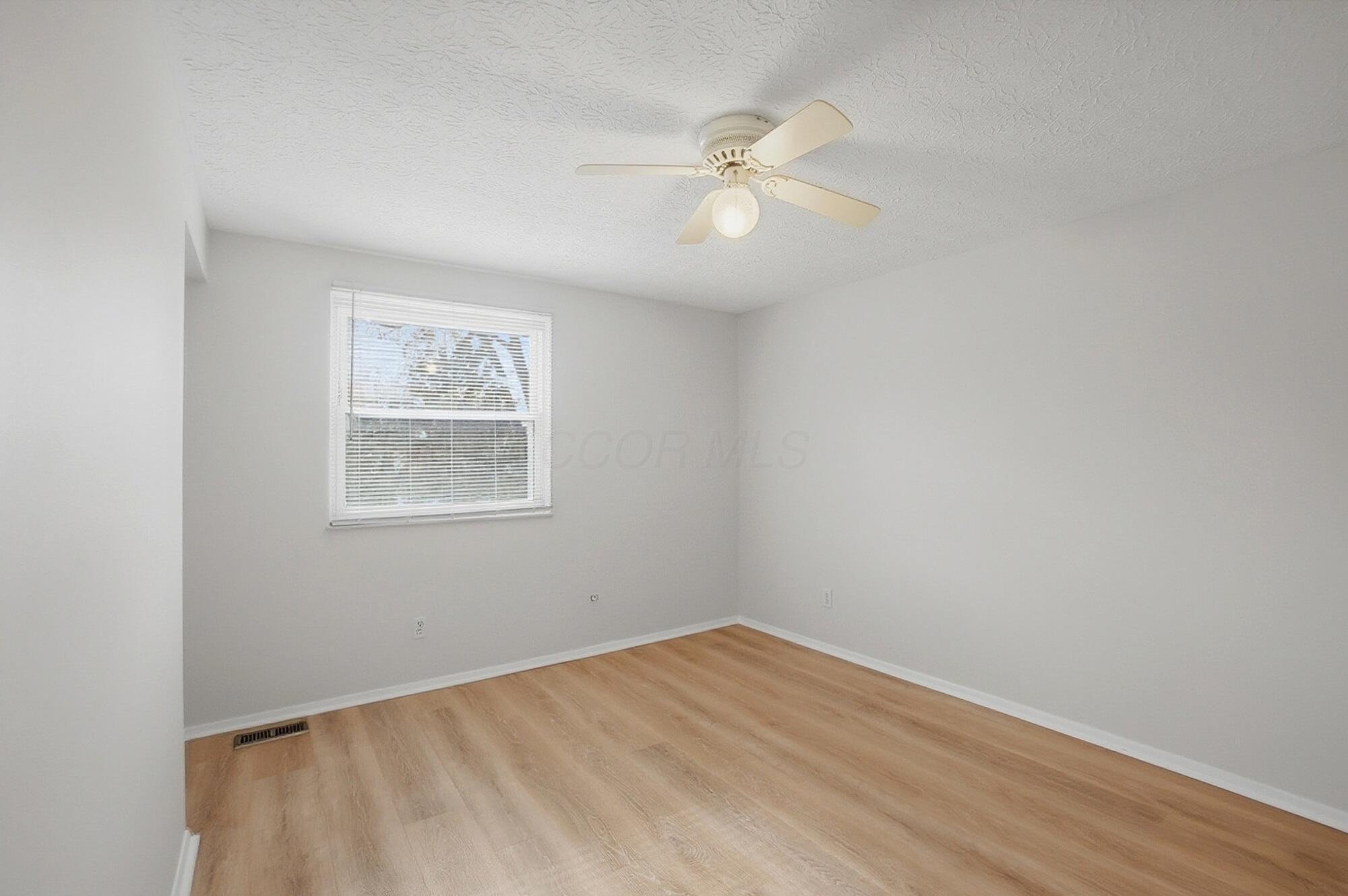 971 Timberbank Drive