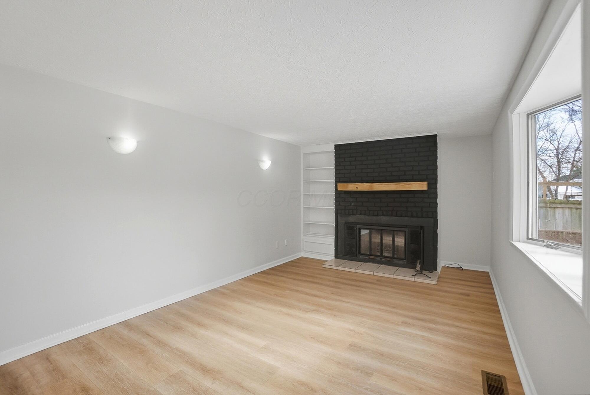 971 Timberbank Drive