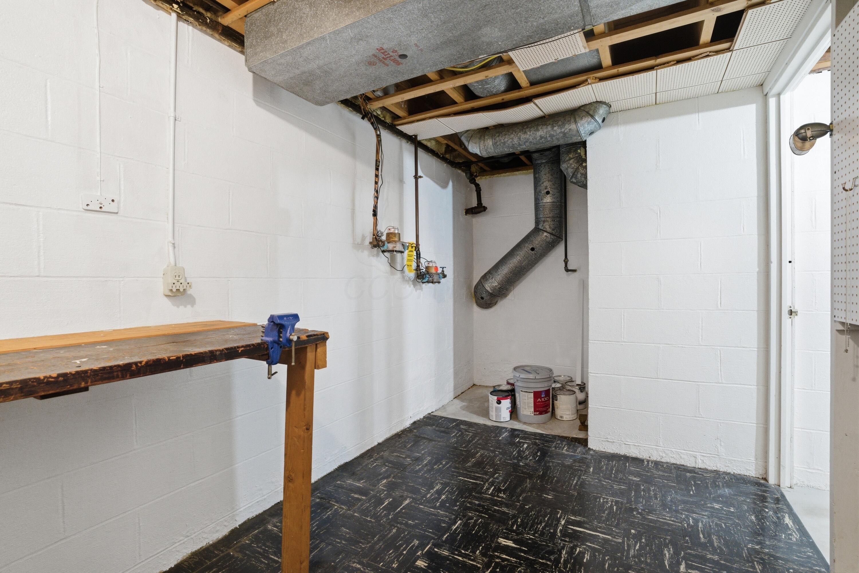 343 N Cassady Avenue