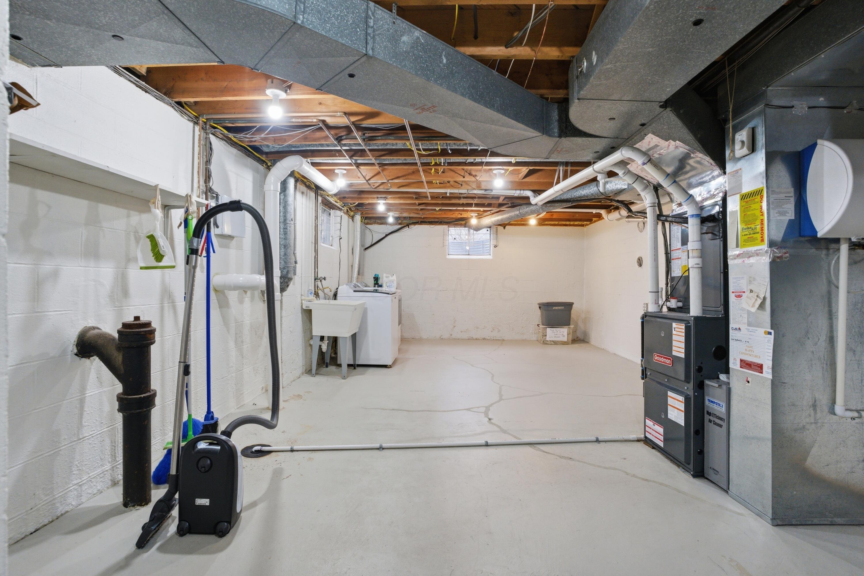 343 N Cassady Avenue