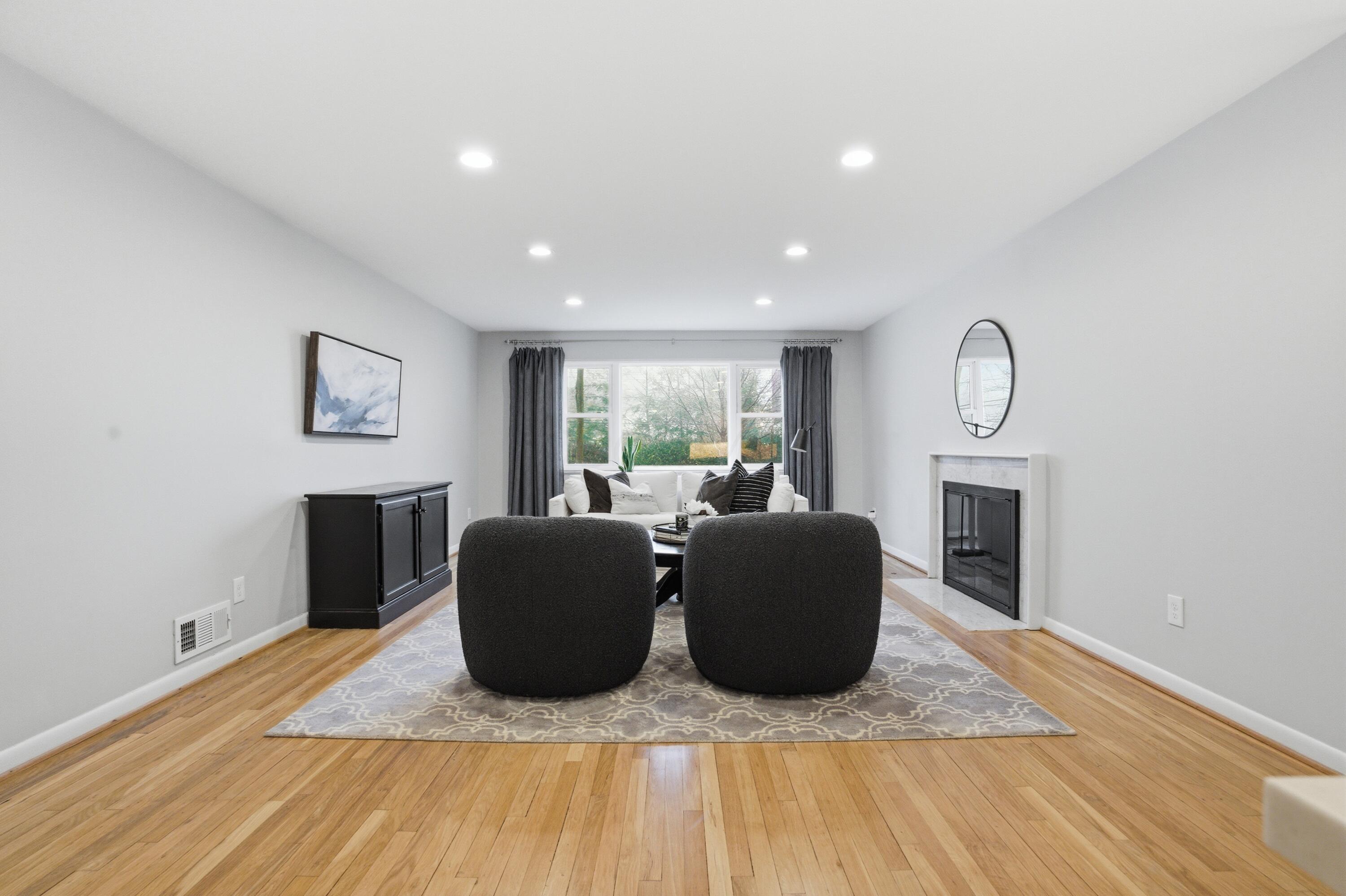 343 N Cassady Avenue