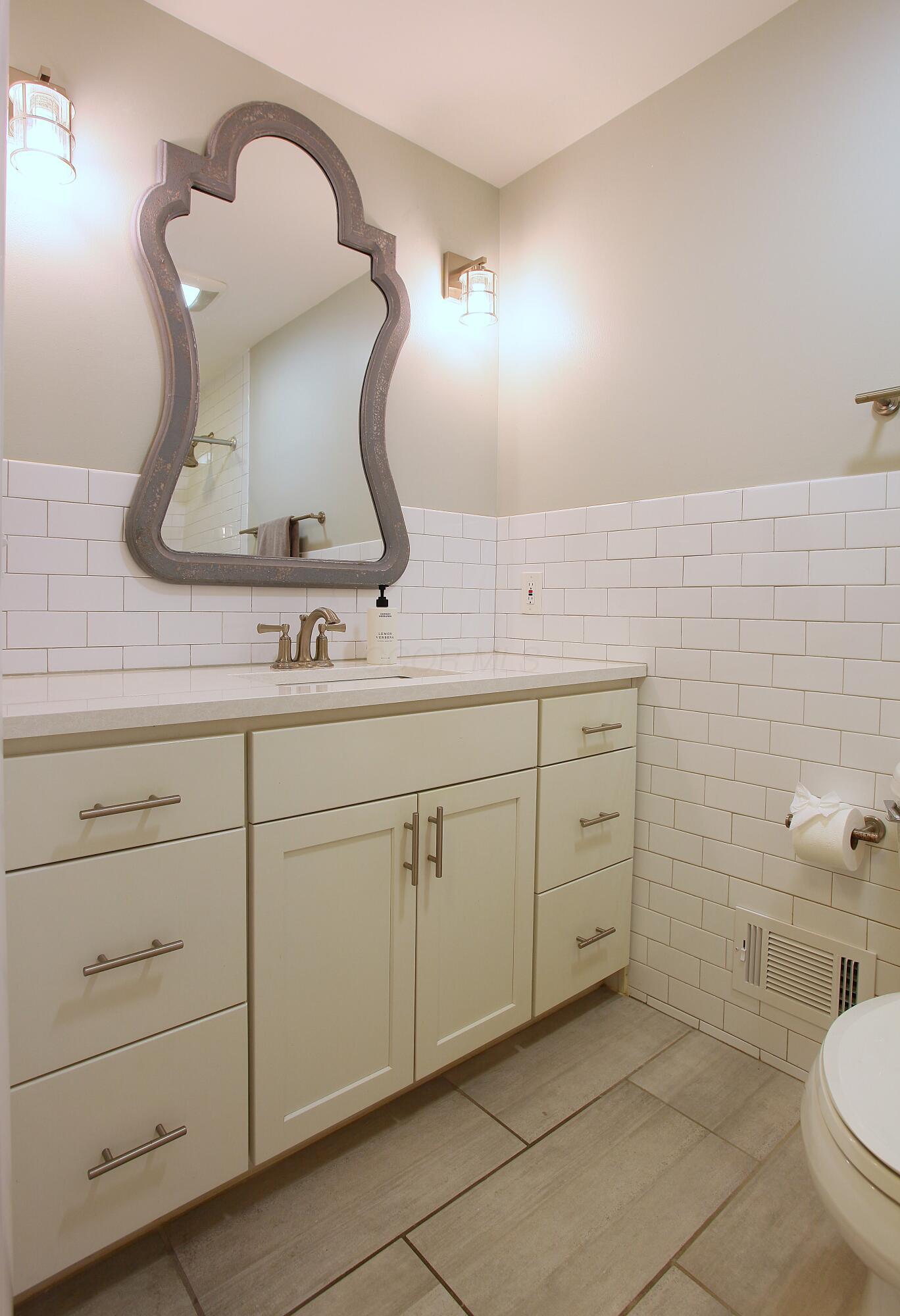 343 N Cassady Avenue