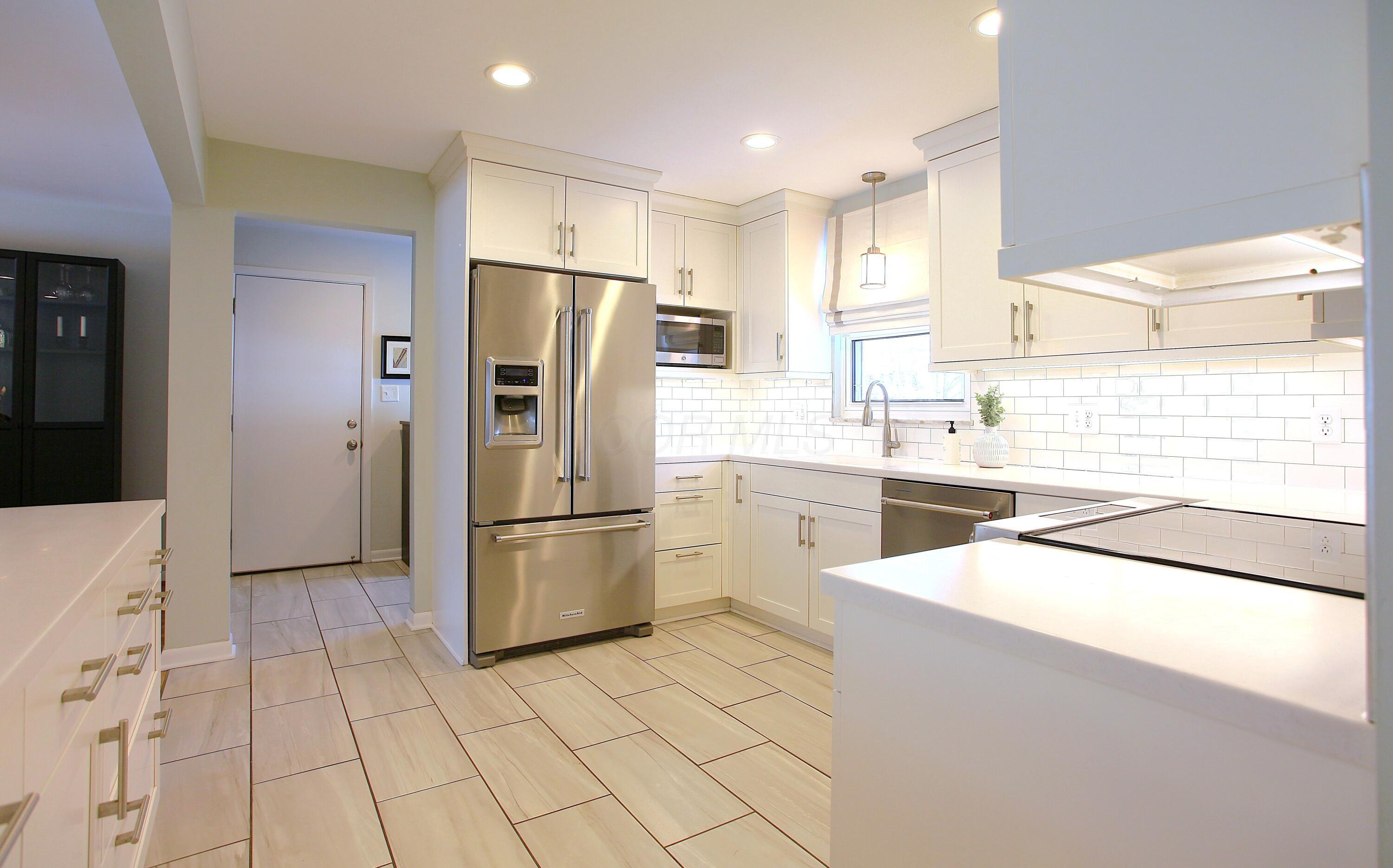 343 N Cassady Avenue