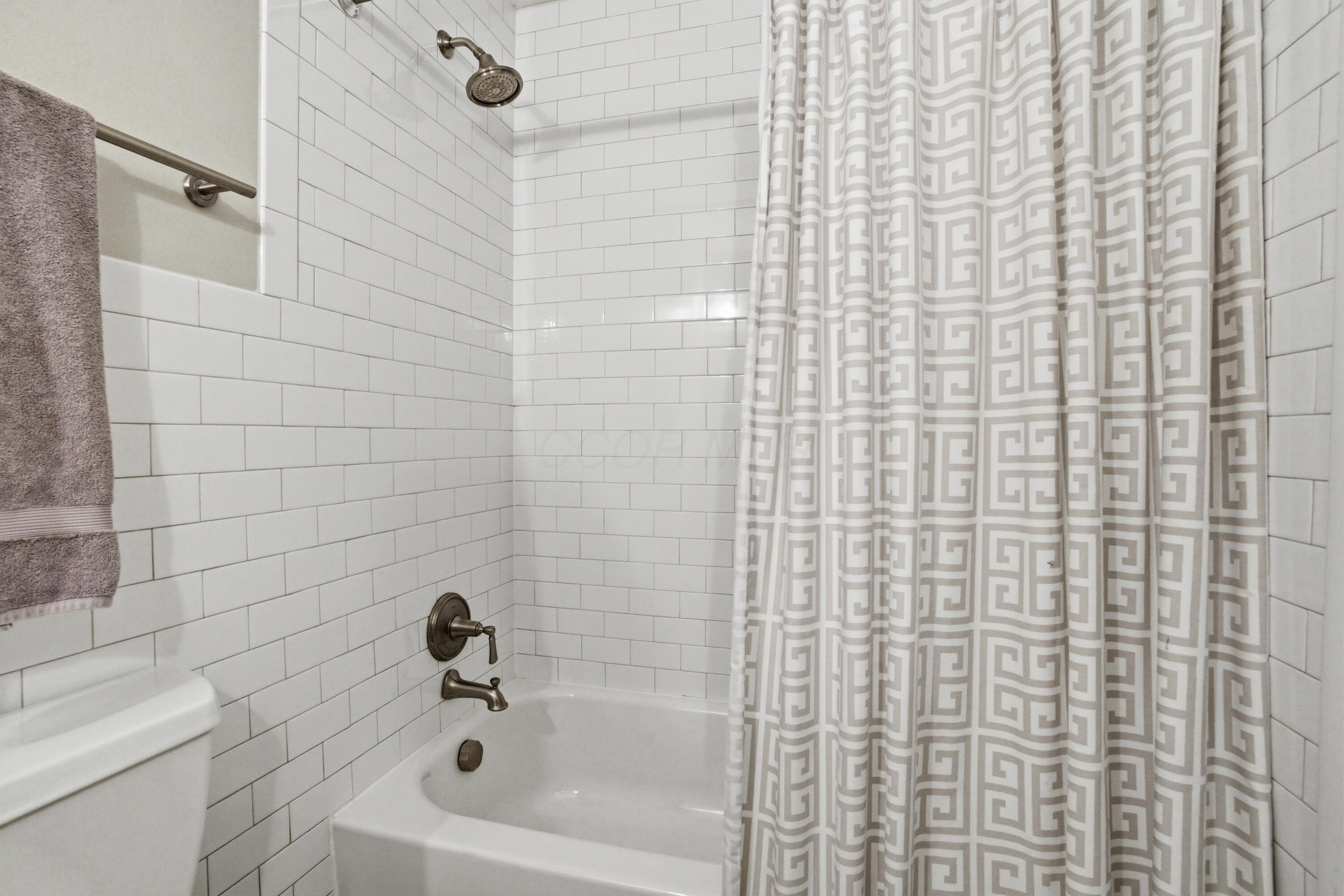 343 N Cassady Avenue