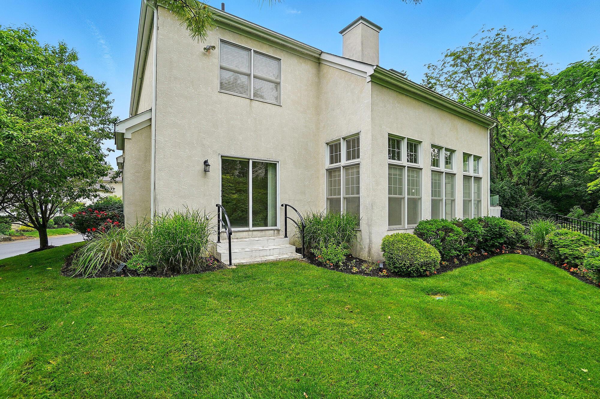 1940 Scioto Pointe Drive