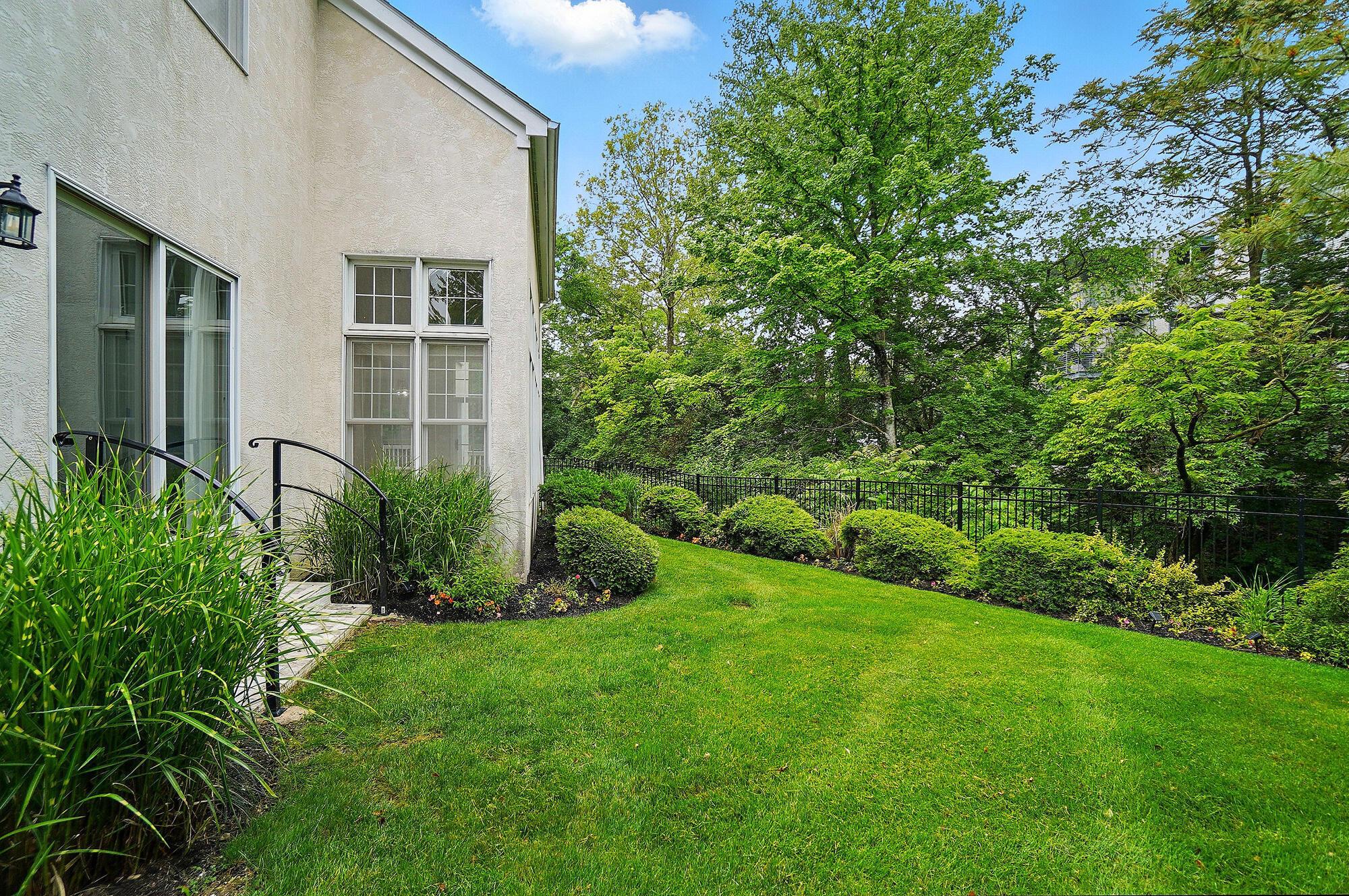 1940 Scioto Pointe Drive