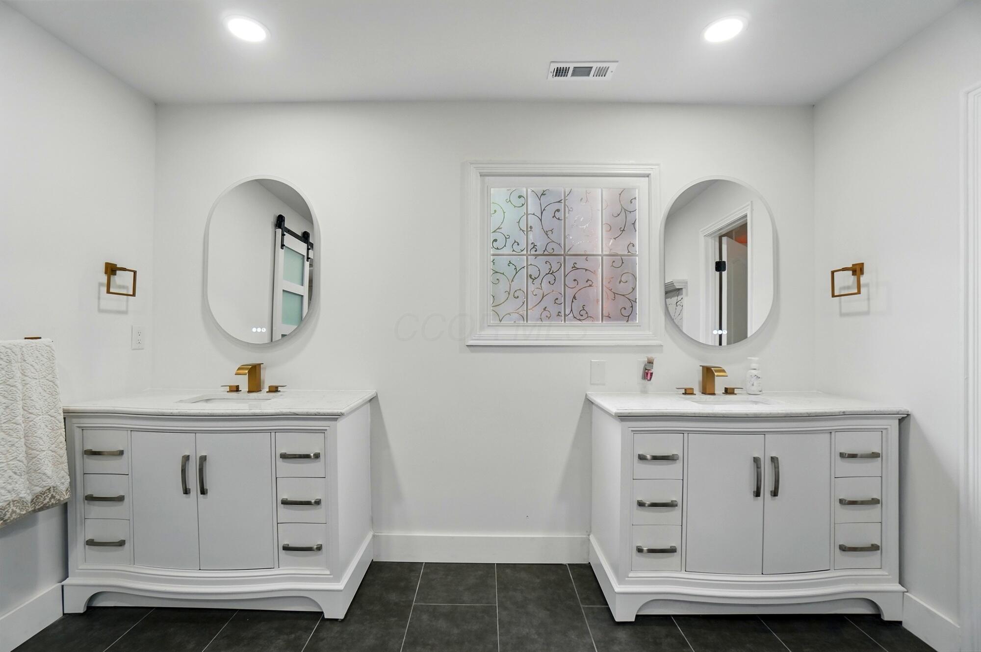 1940 Scioto Pointe Drive