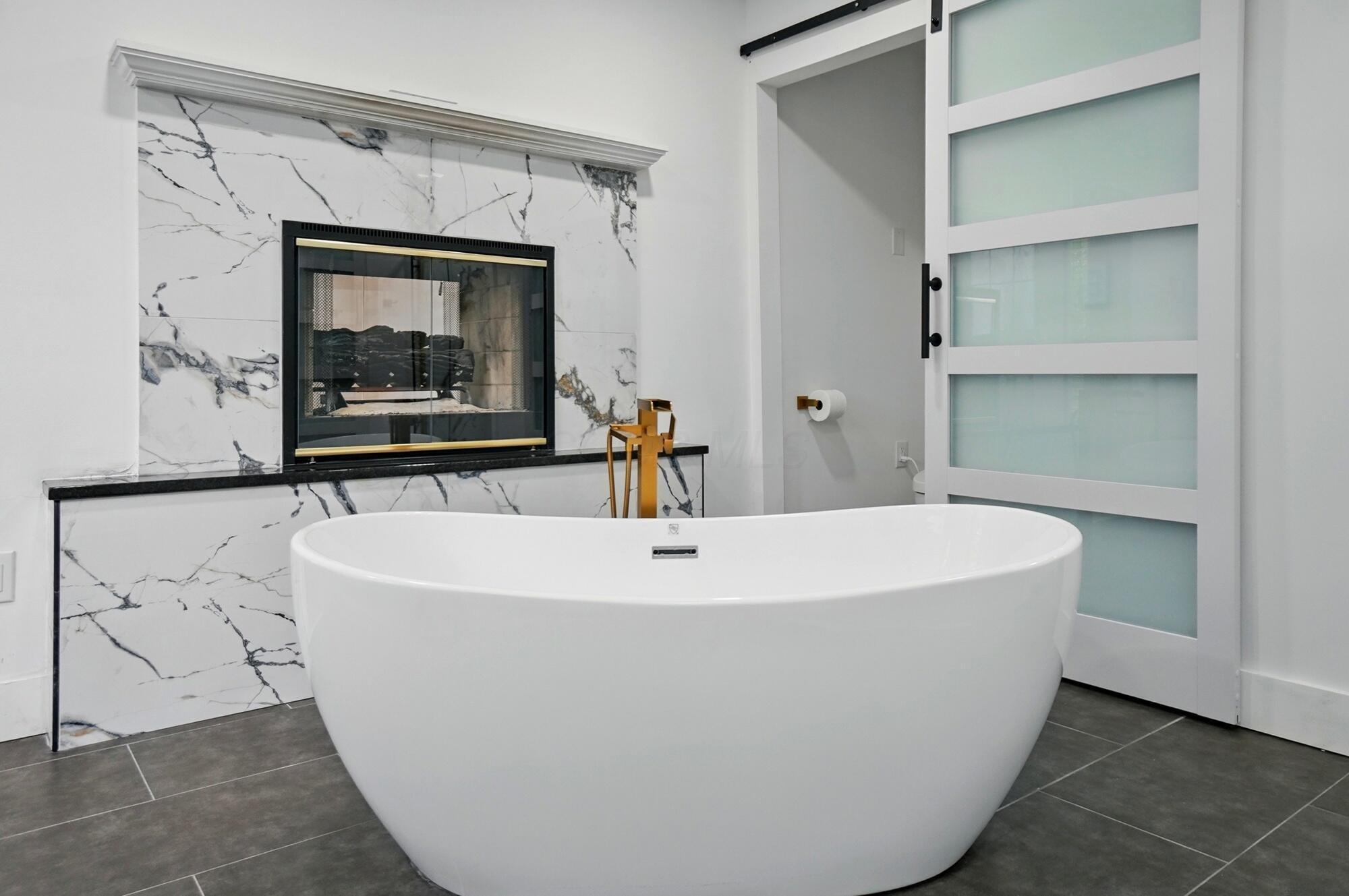 1940 Scioto Pointe Drive