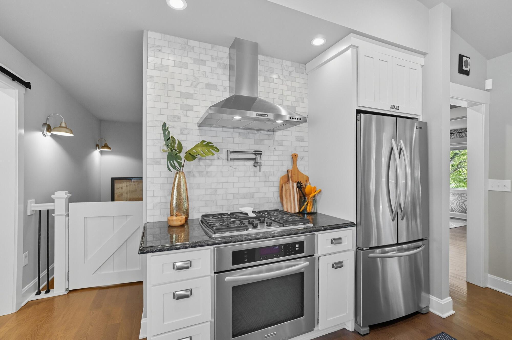 180 S Riverview Street