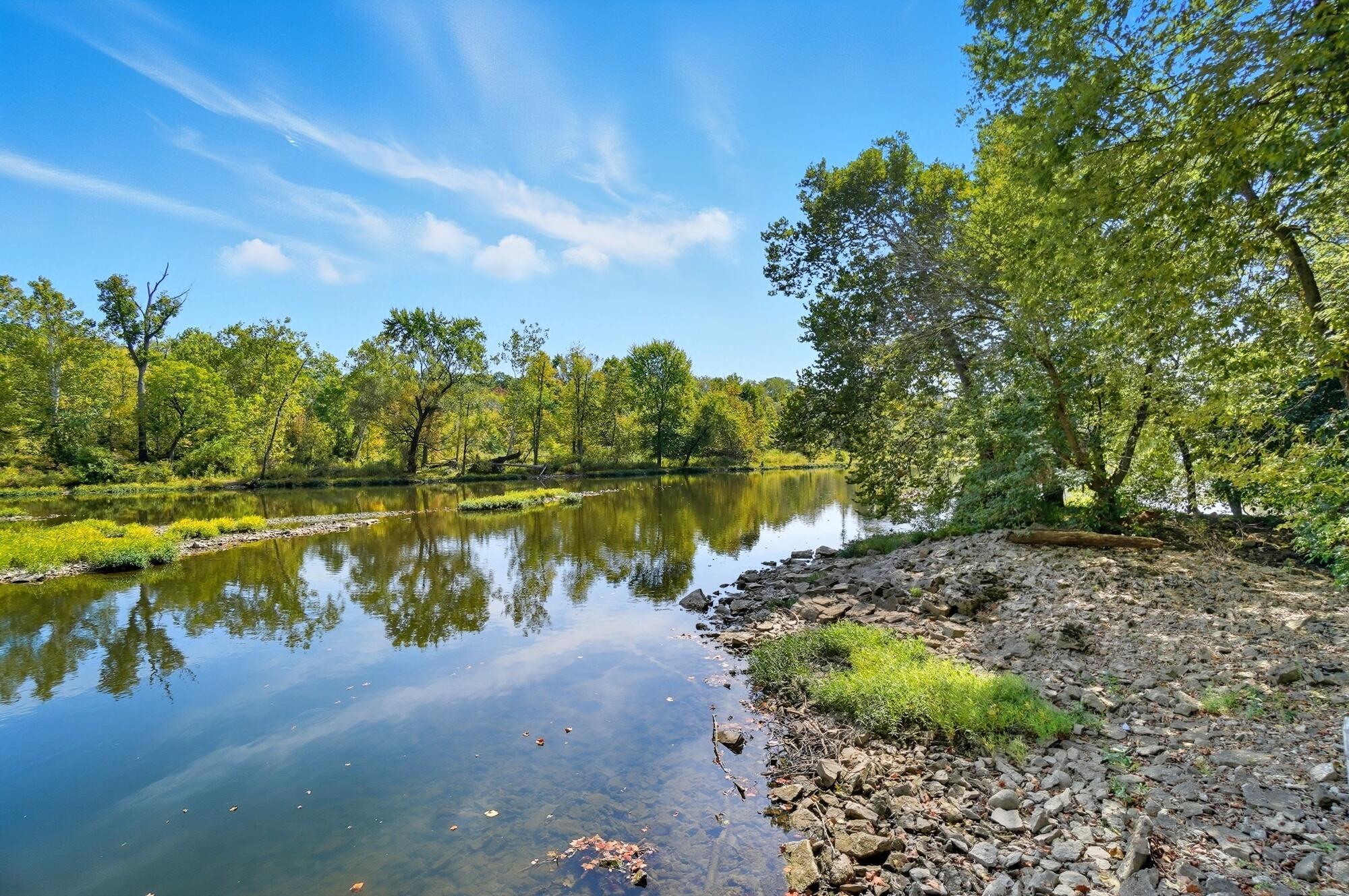 180 S Riverview Street