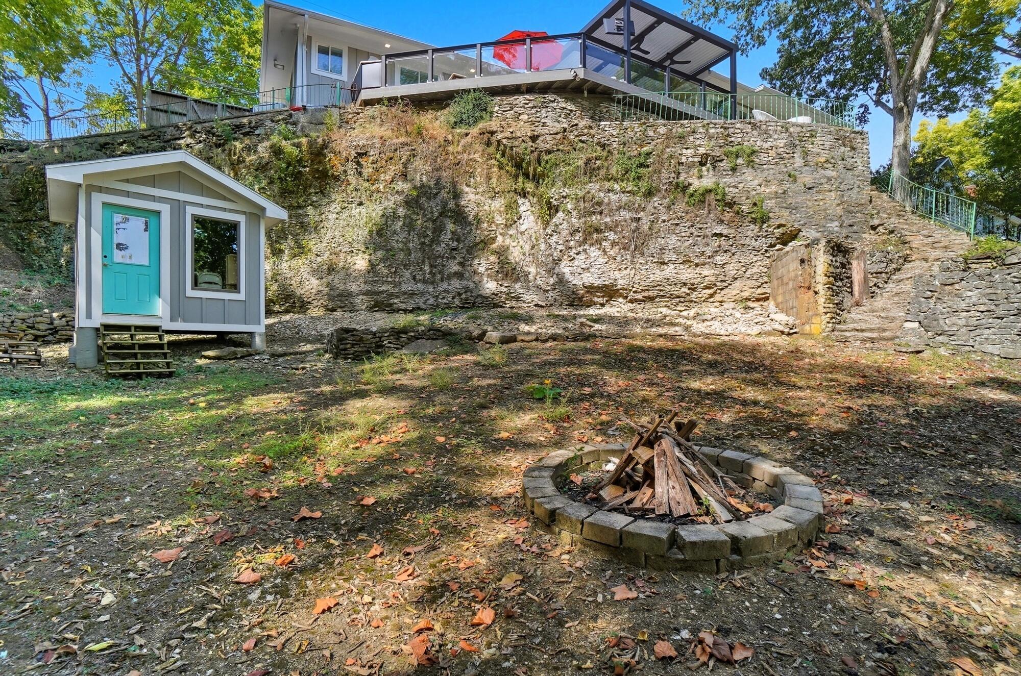 180 S Riverview Street