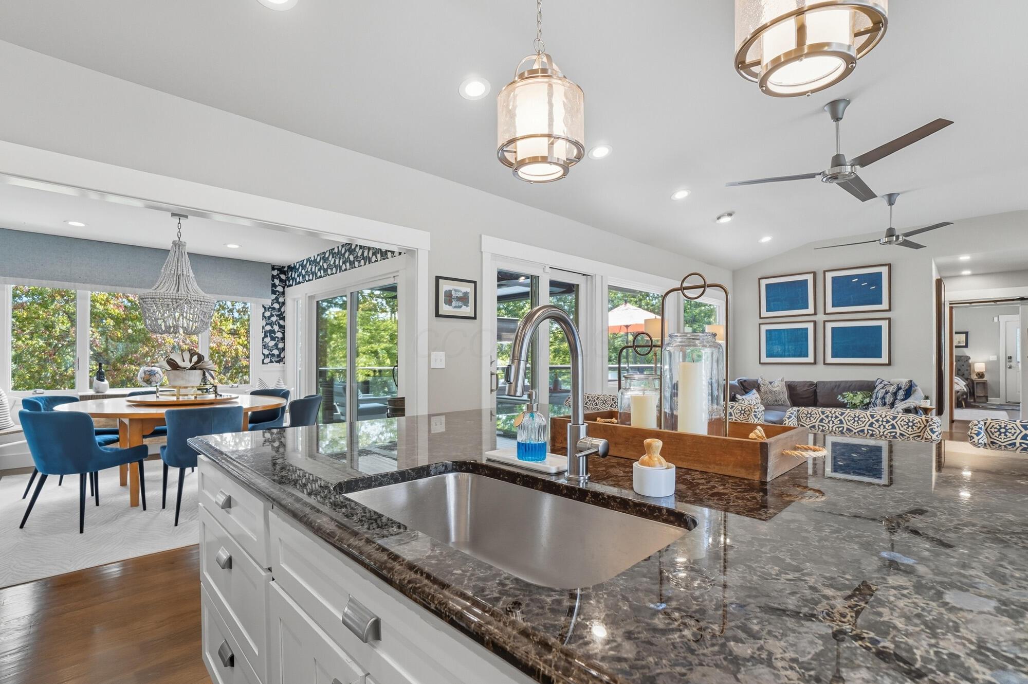 180 S Riverview Street