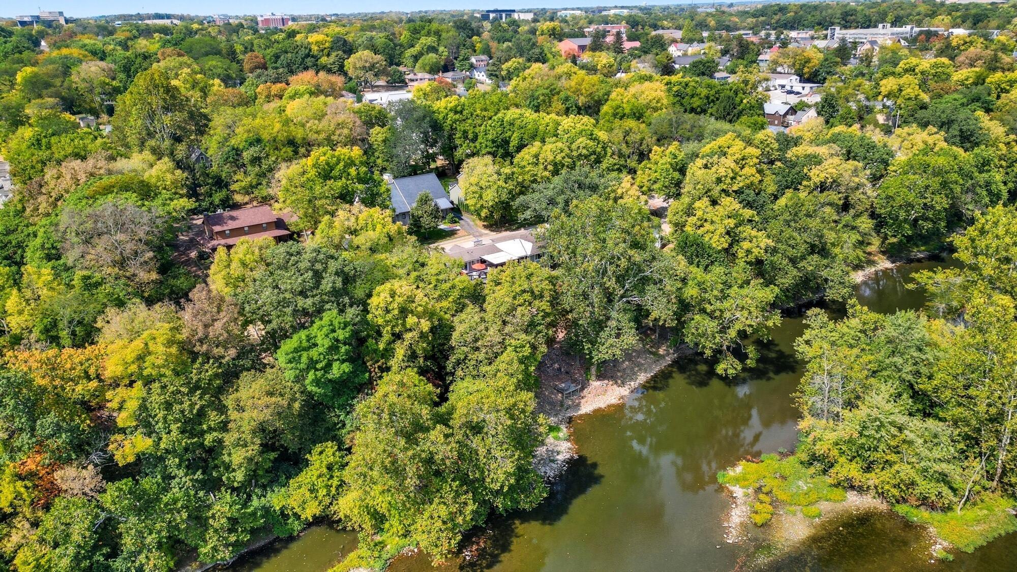 180 S Riverview Street