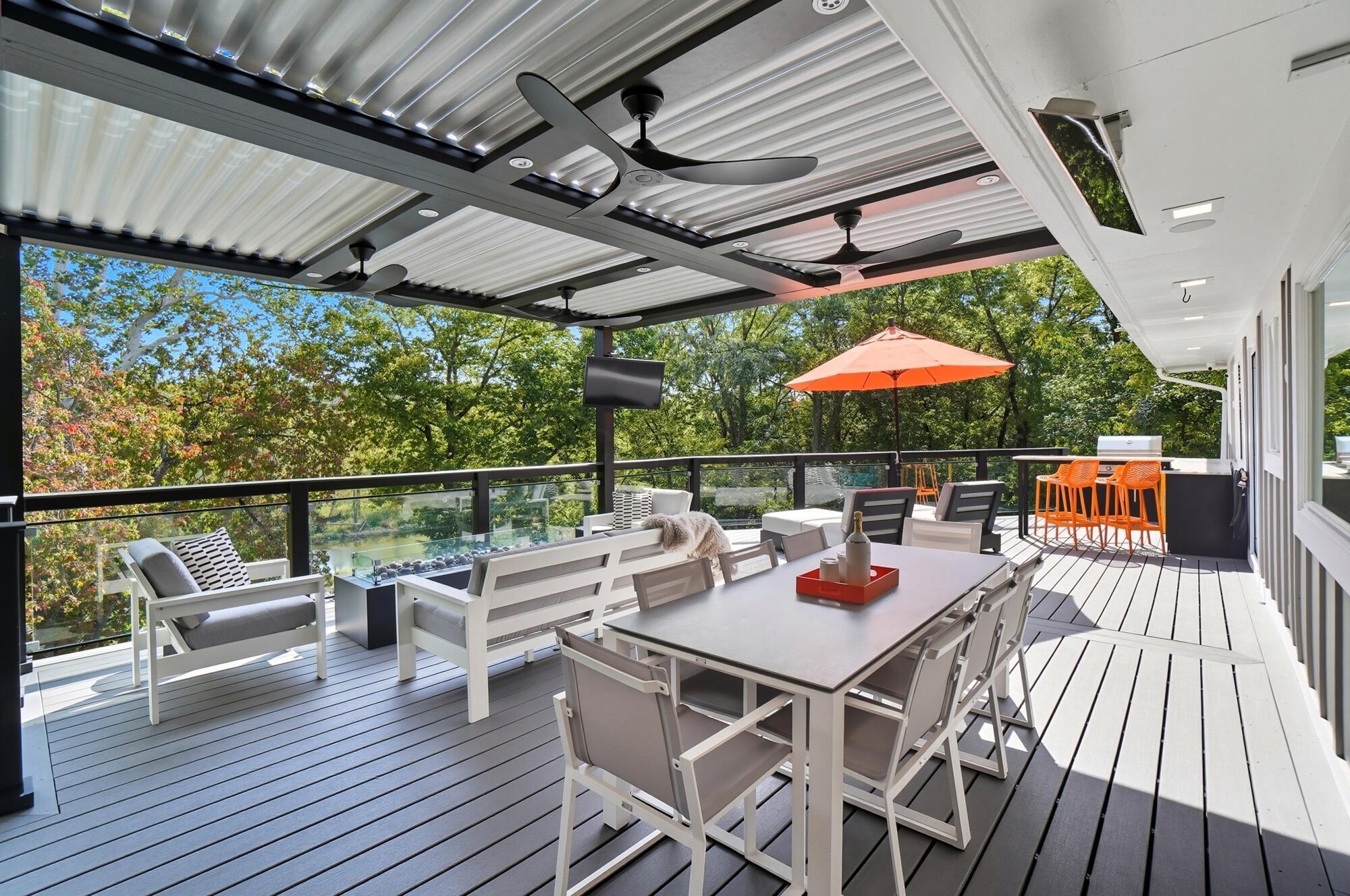 180 S Riverview Street