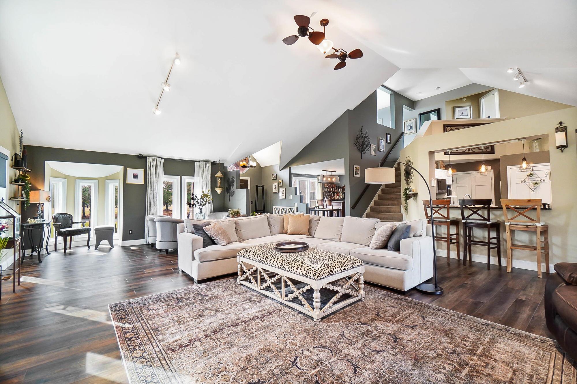 8100 Mitchell Dewitt Road