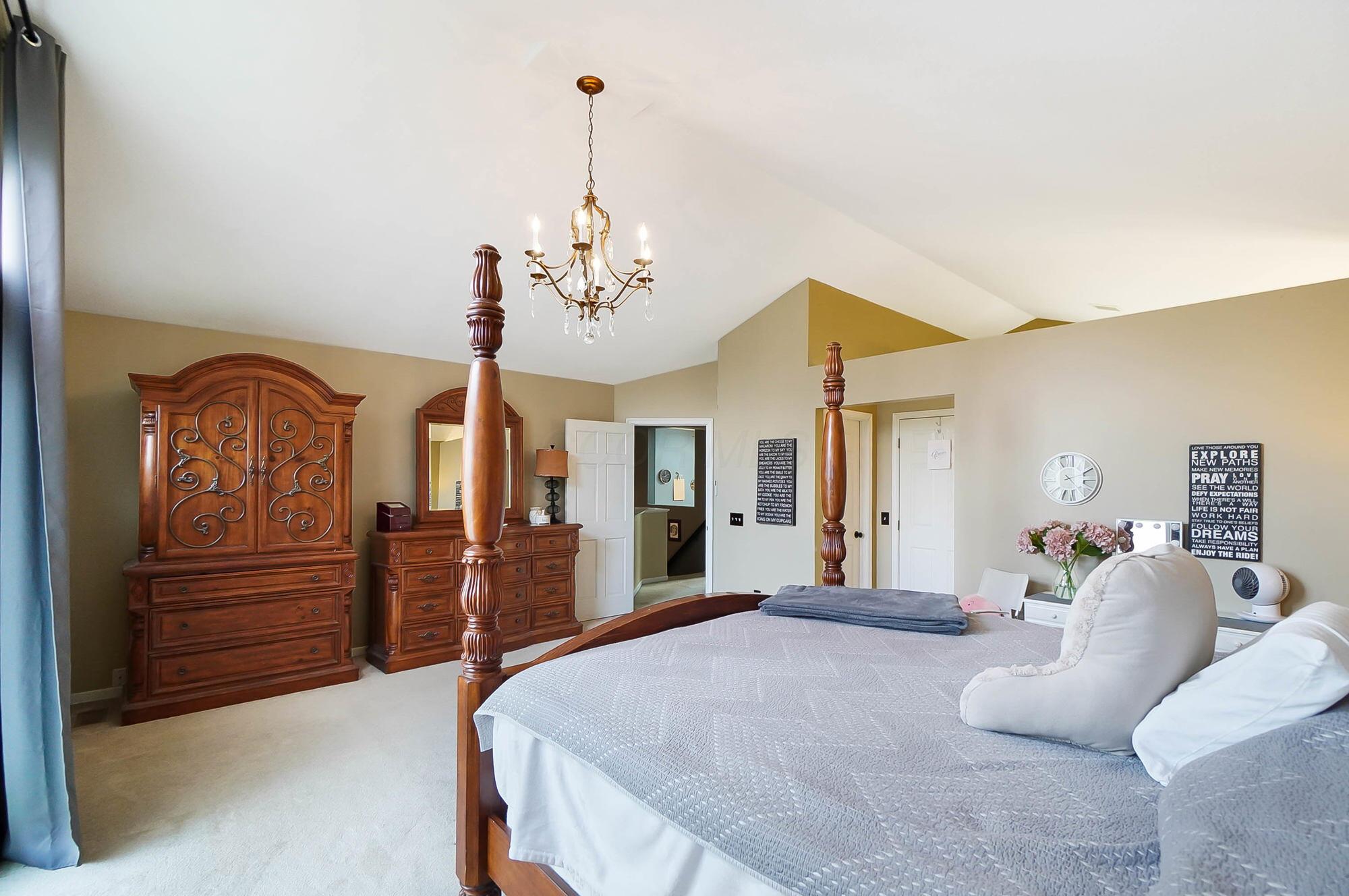 8100 Mitchell Dewitt Road