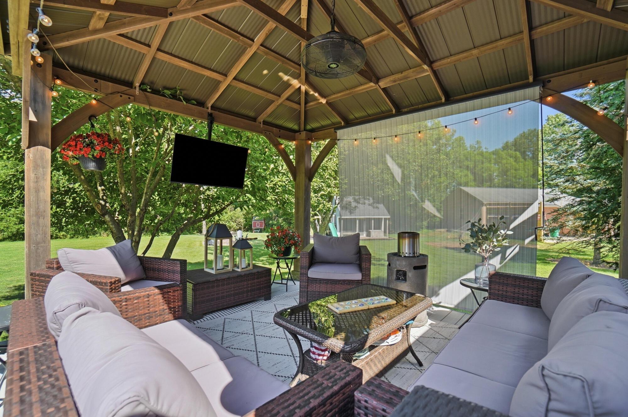 8100 Mitchell Dewitt Road