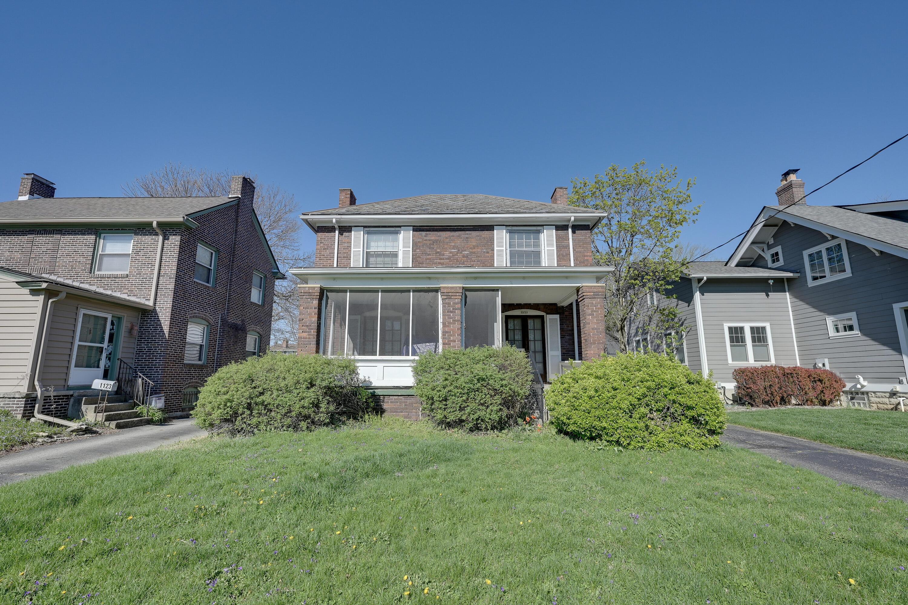 1129 Grandview Avenue