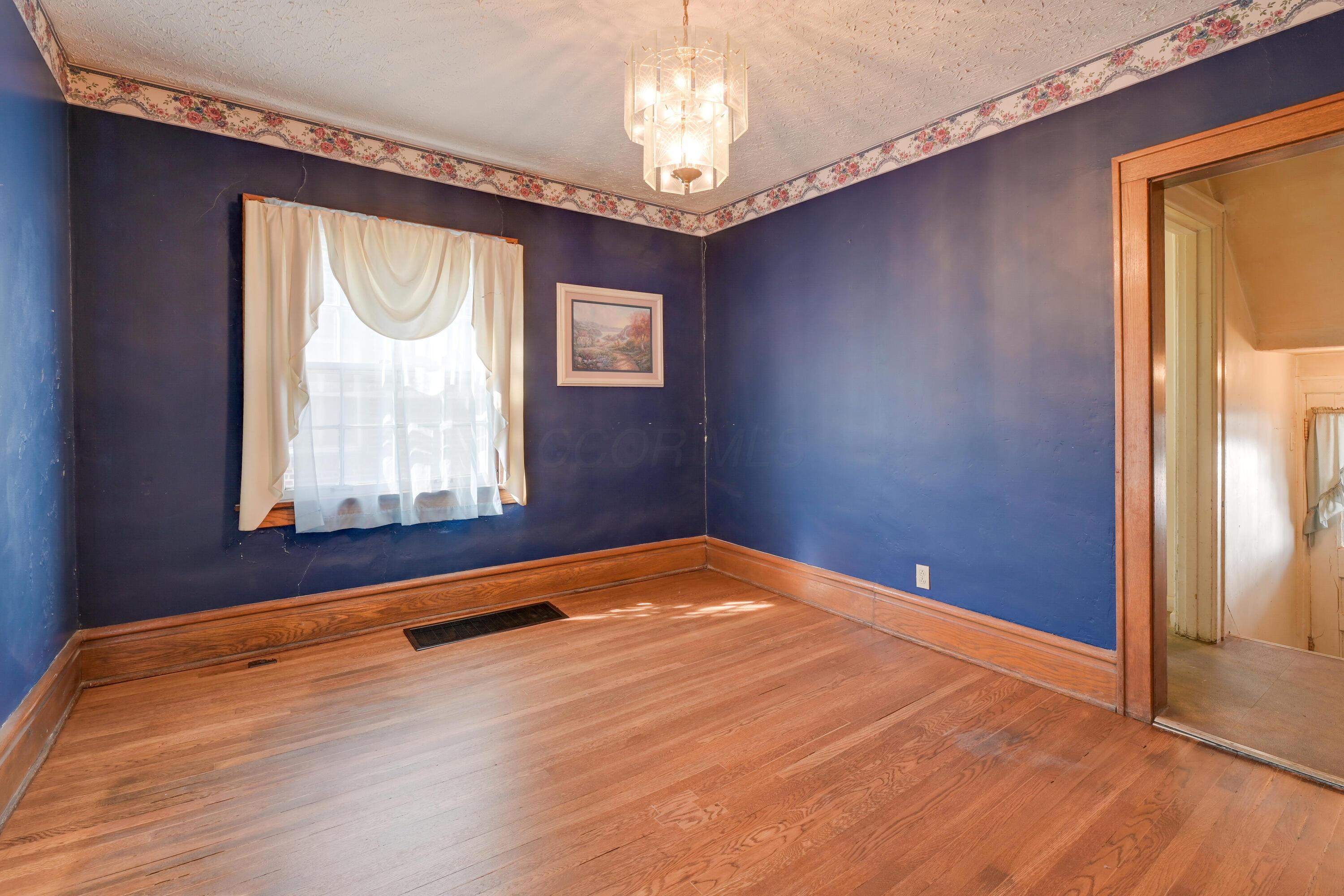 1129 Grandview Avenue