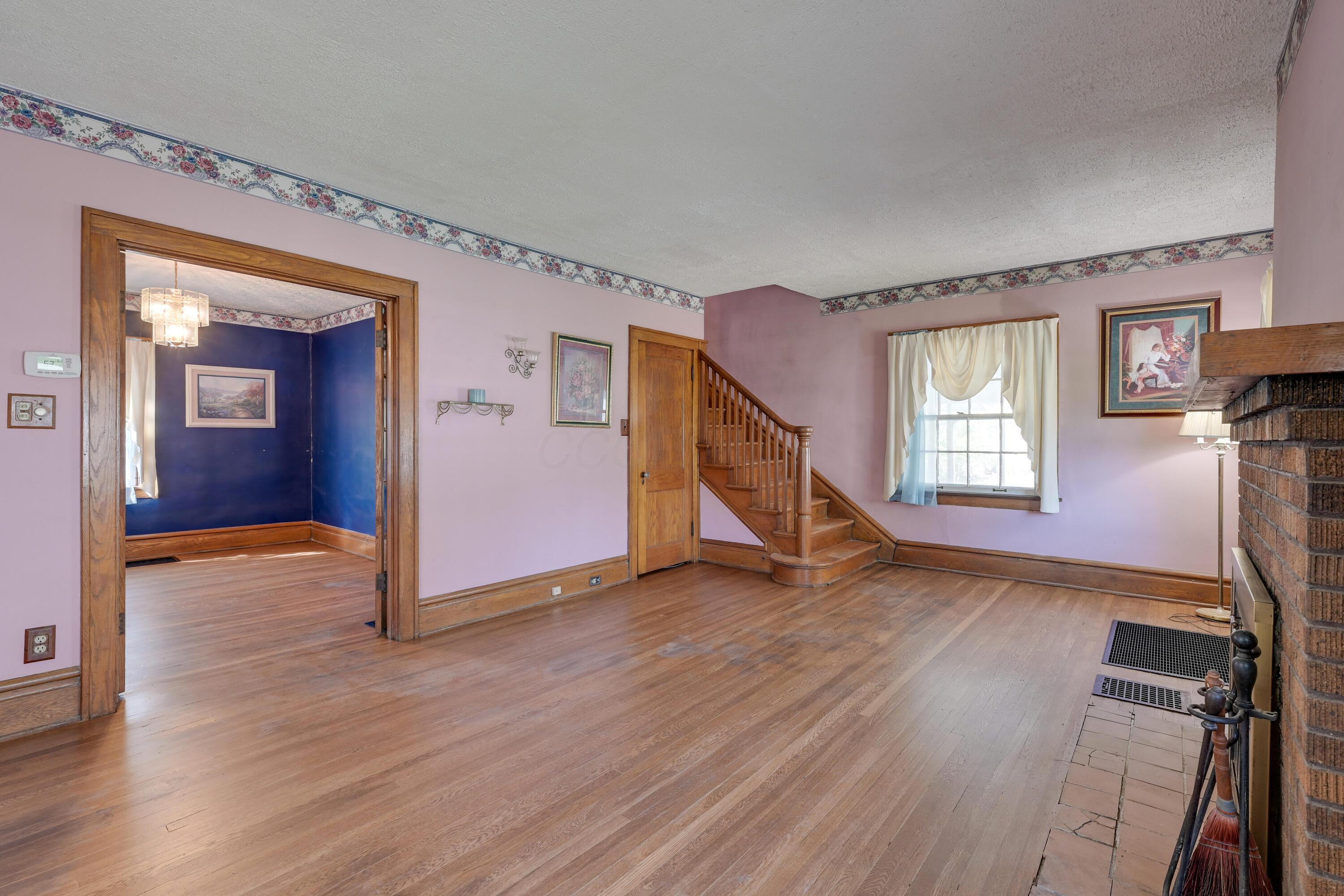 1129 Grandview Avenue