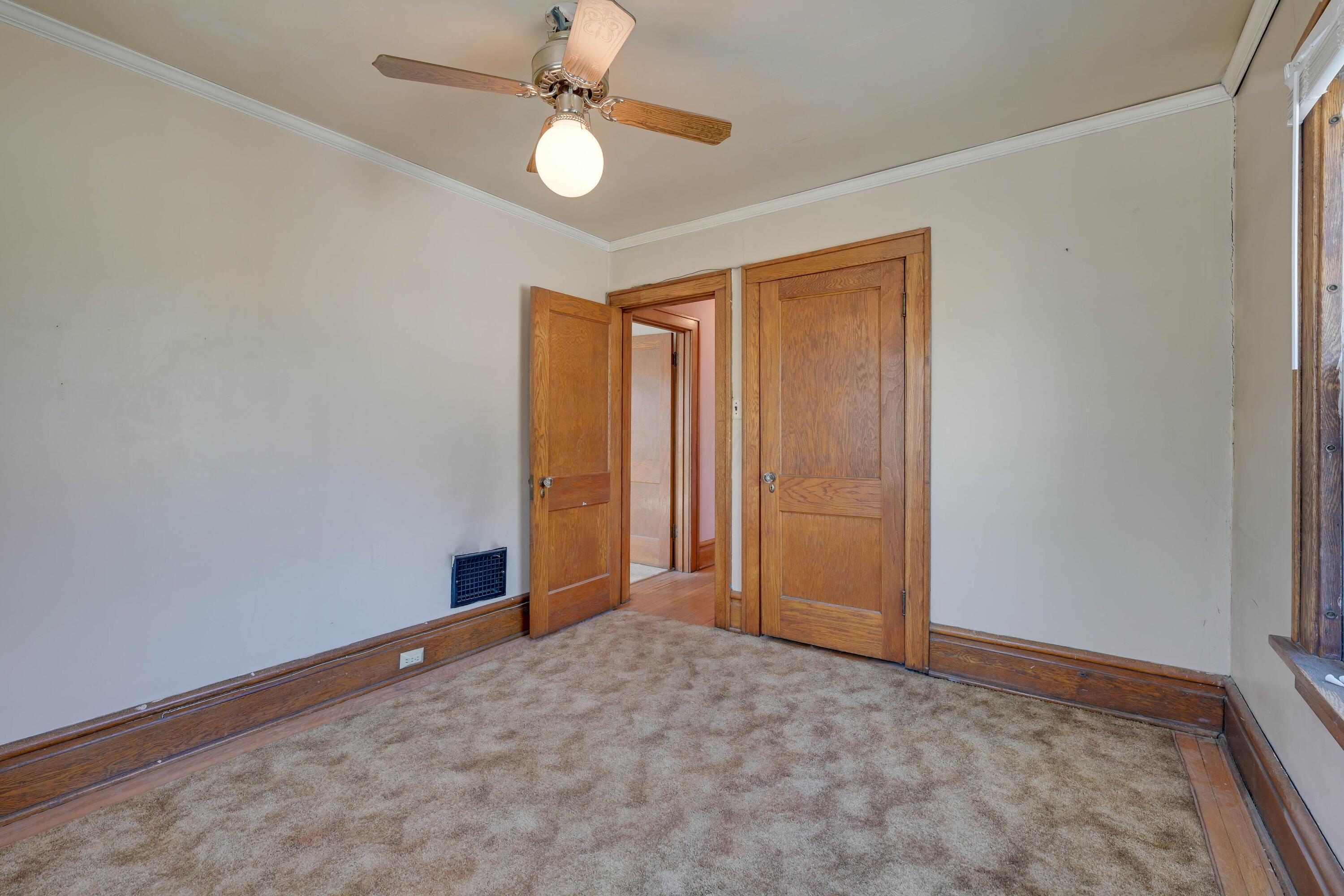 1129 Grandview Avenue