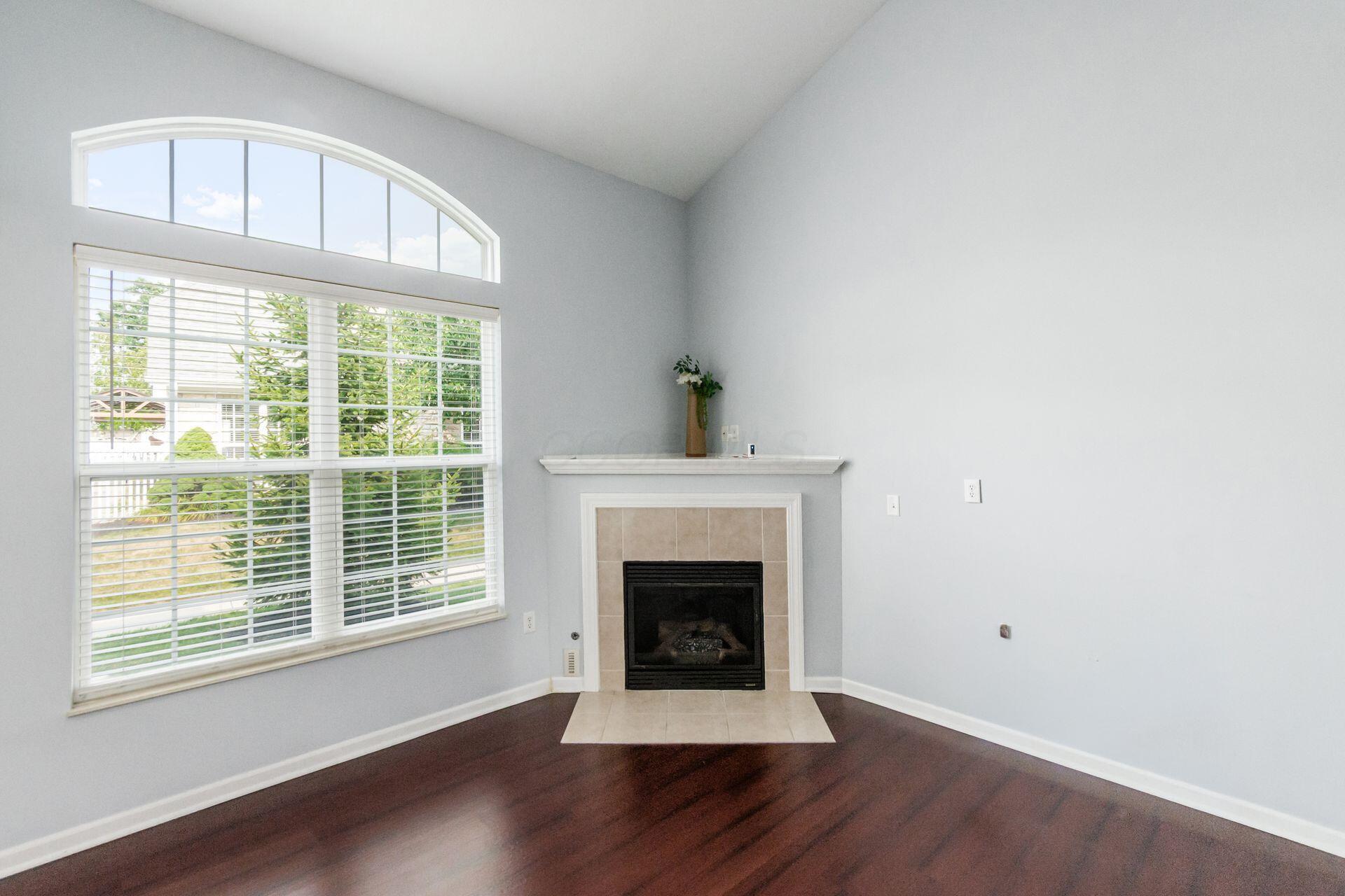 1 Lakes At Cheshire Drive