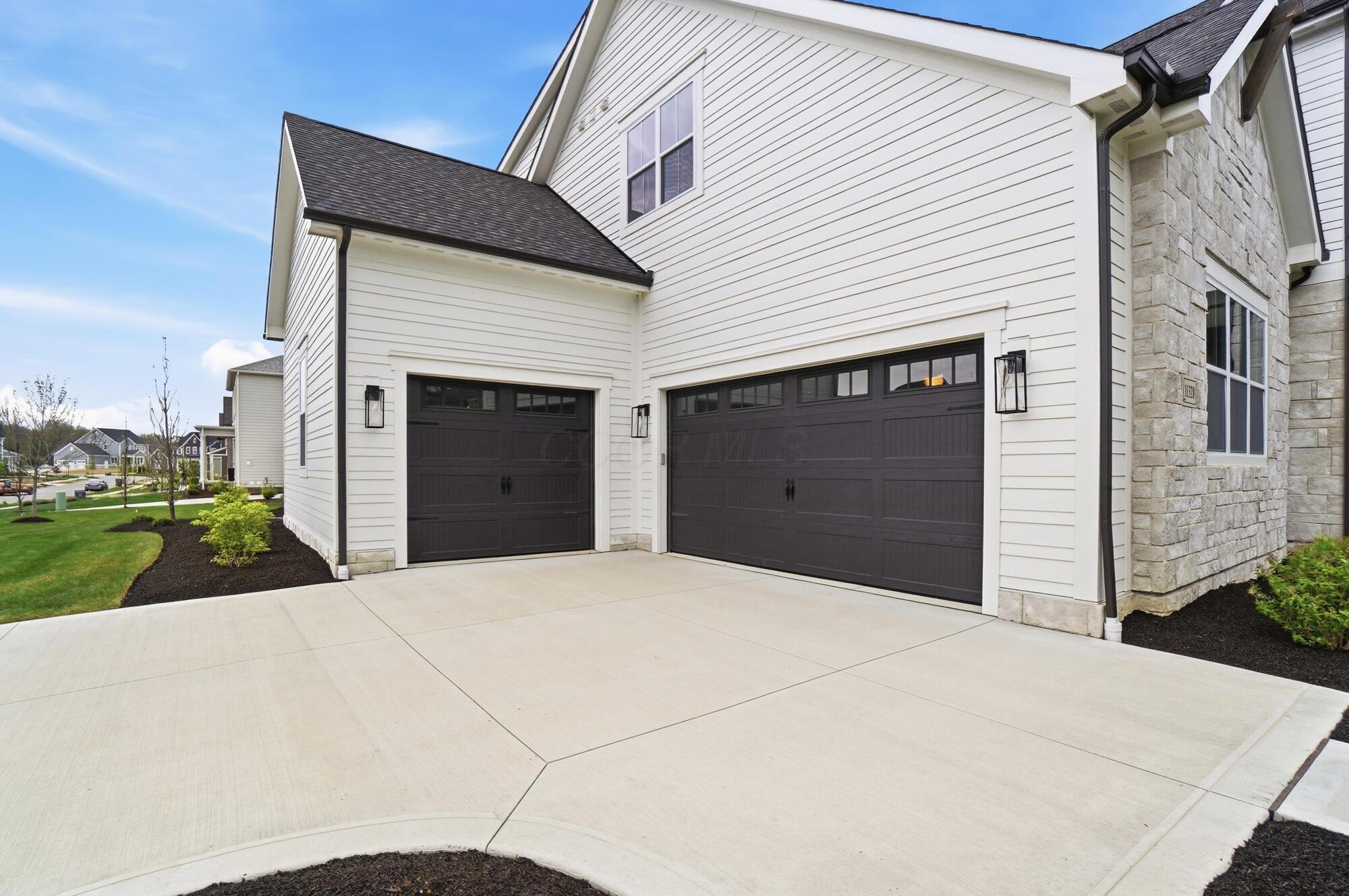 11328 Gold Finch Drive