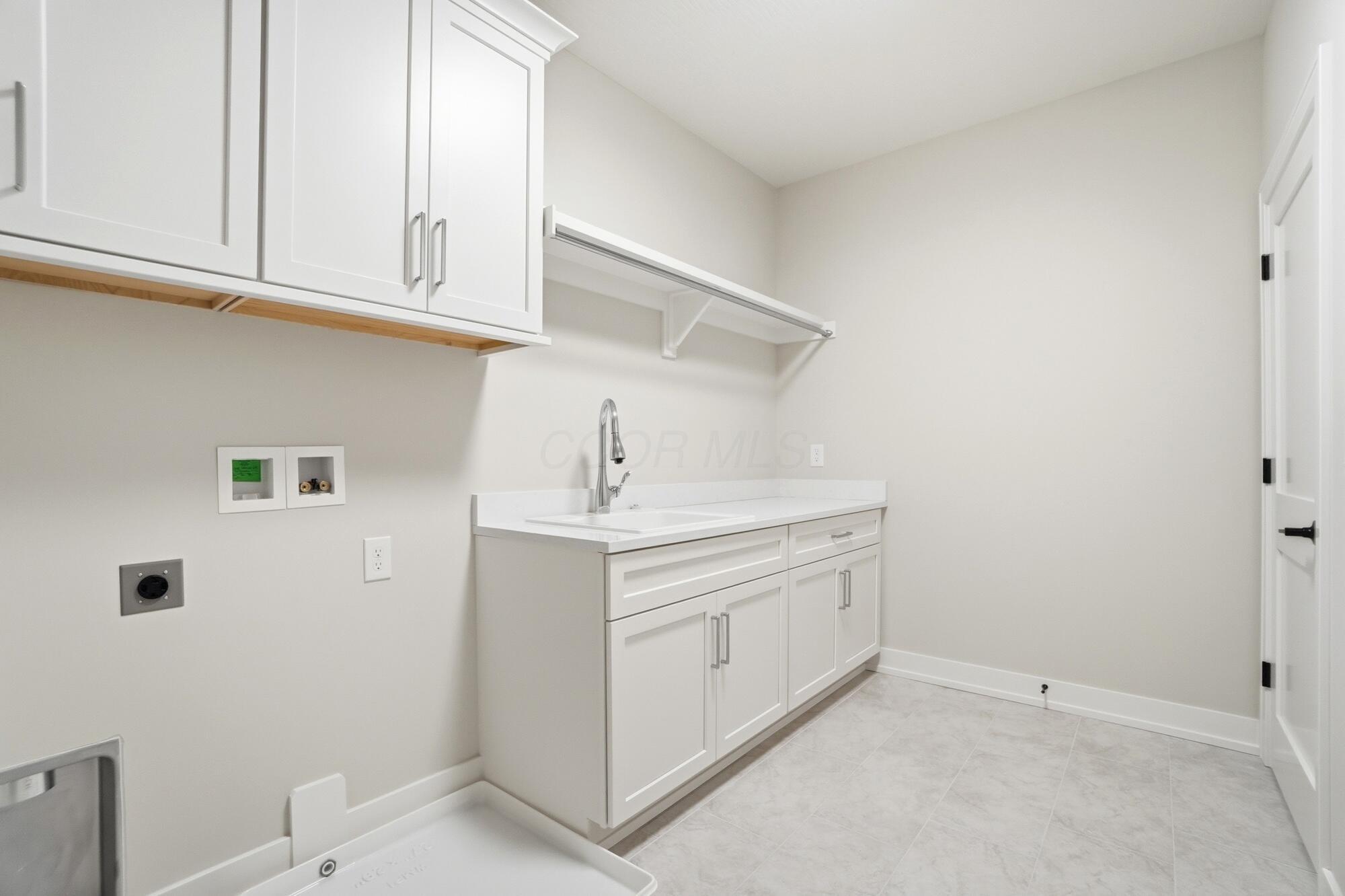 11376 Gold Finch Drive