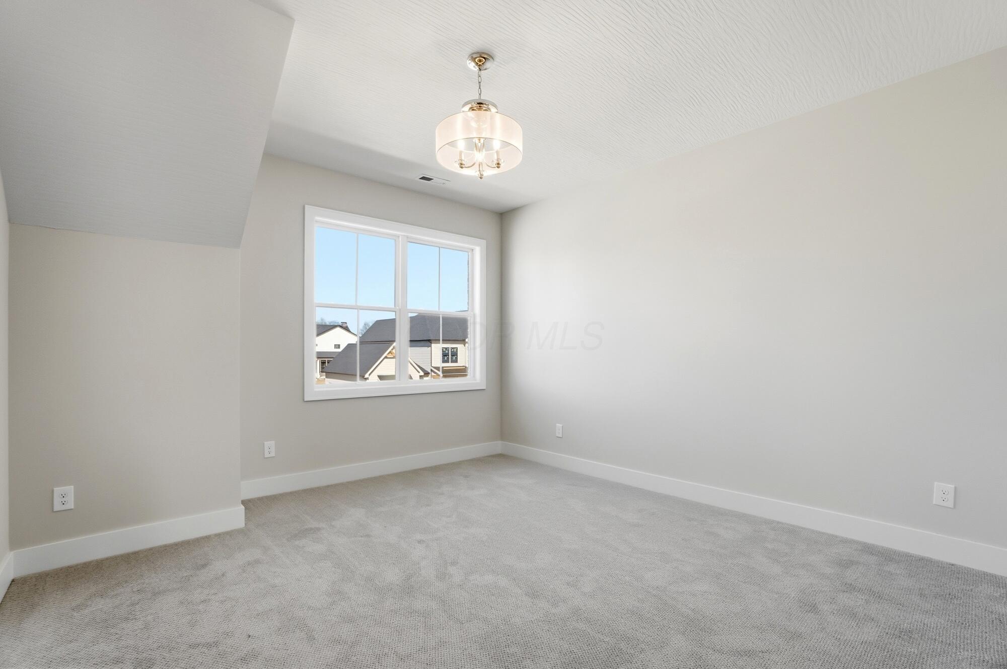 11376 Gold Finch Drive