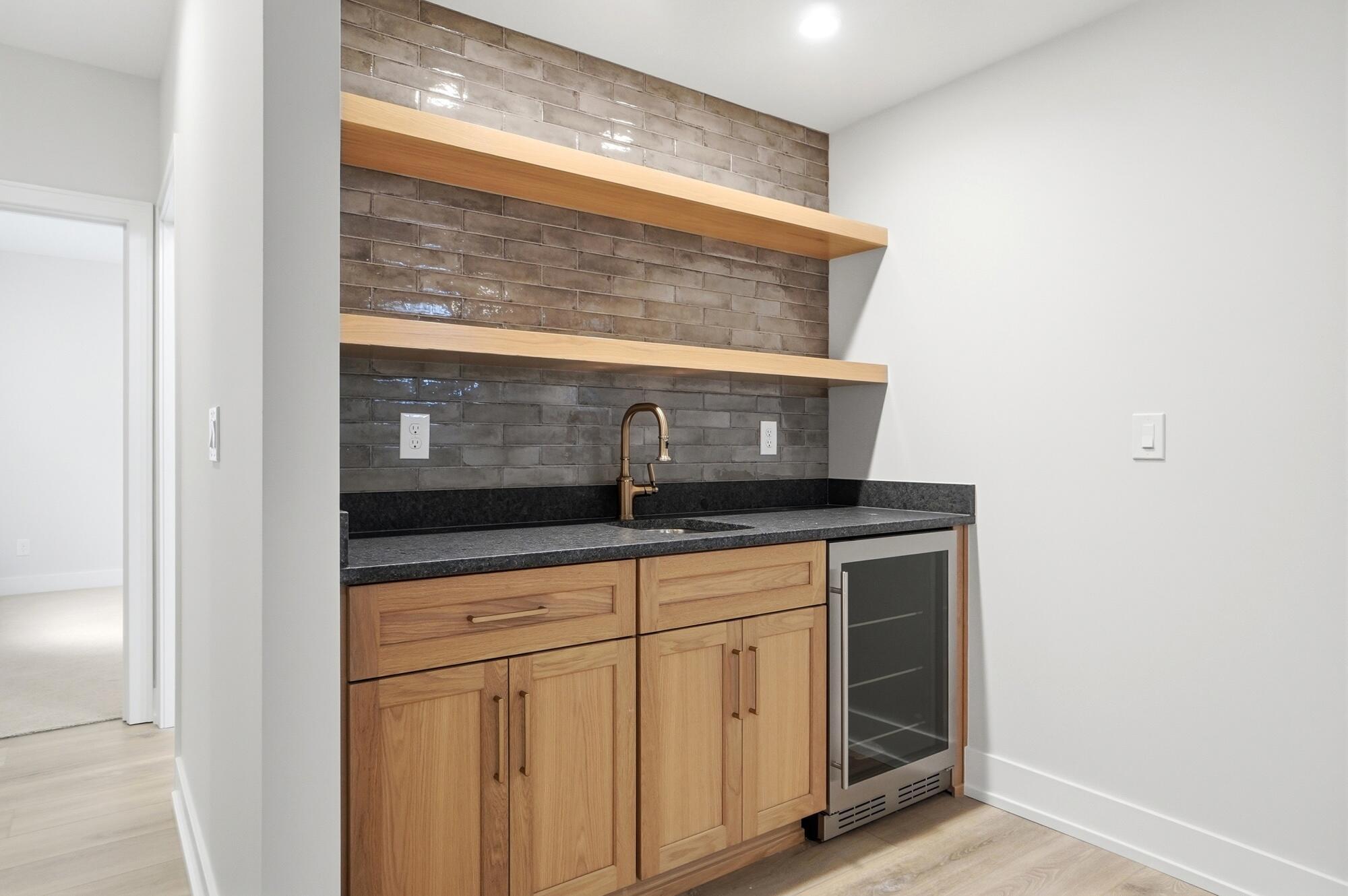 11376 Gold Finch Drive