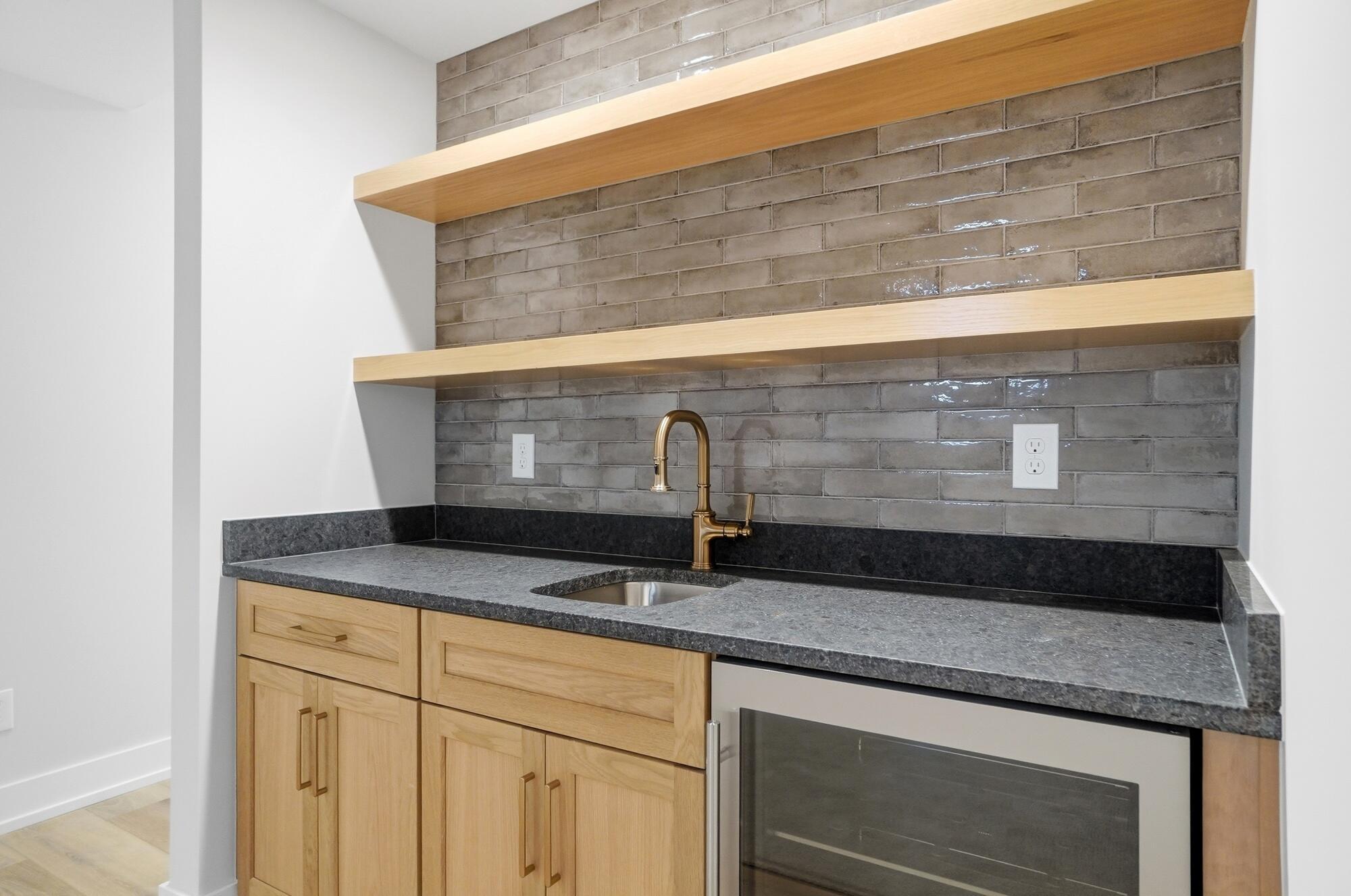 11376 Gold Finch Drive