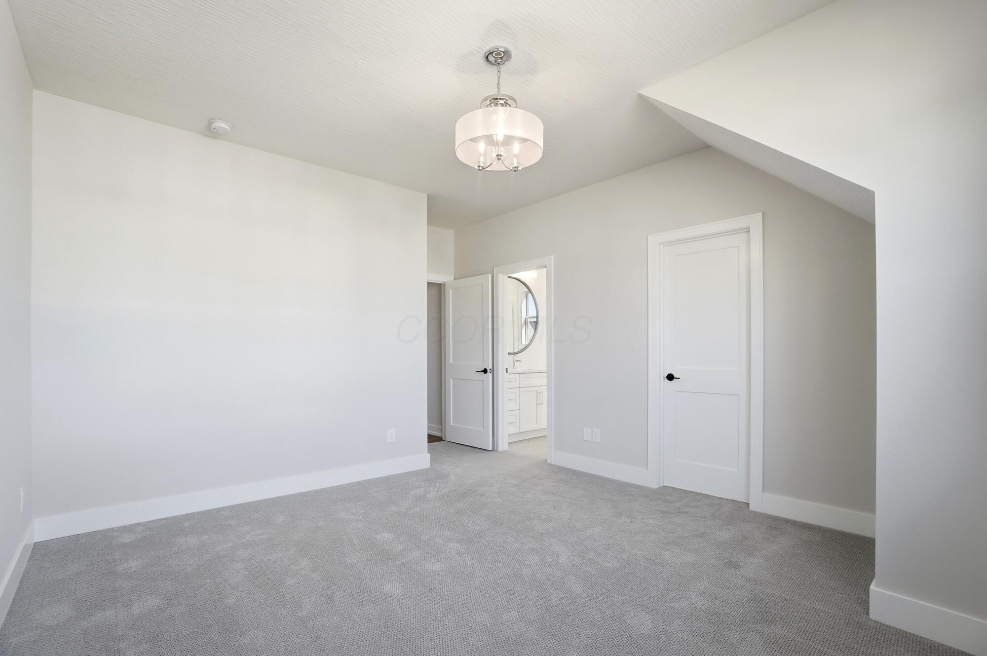 11376 Gold Finch Drive